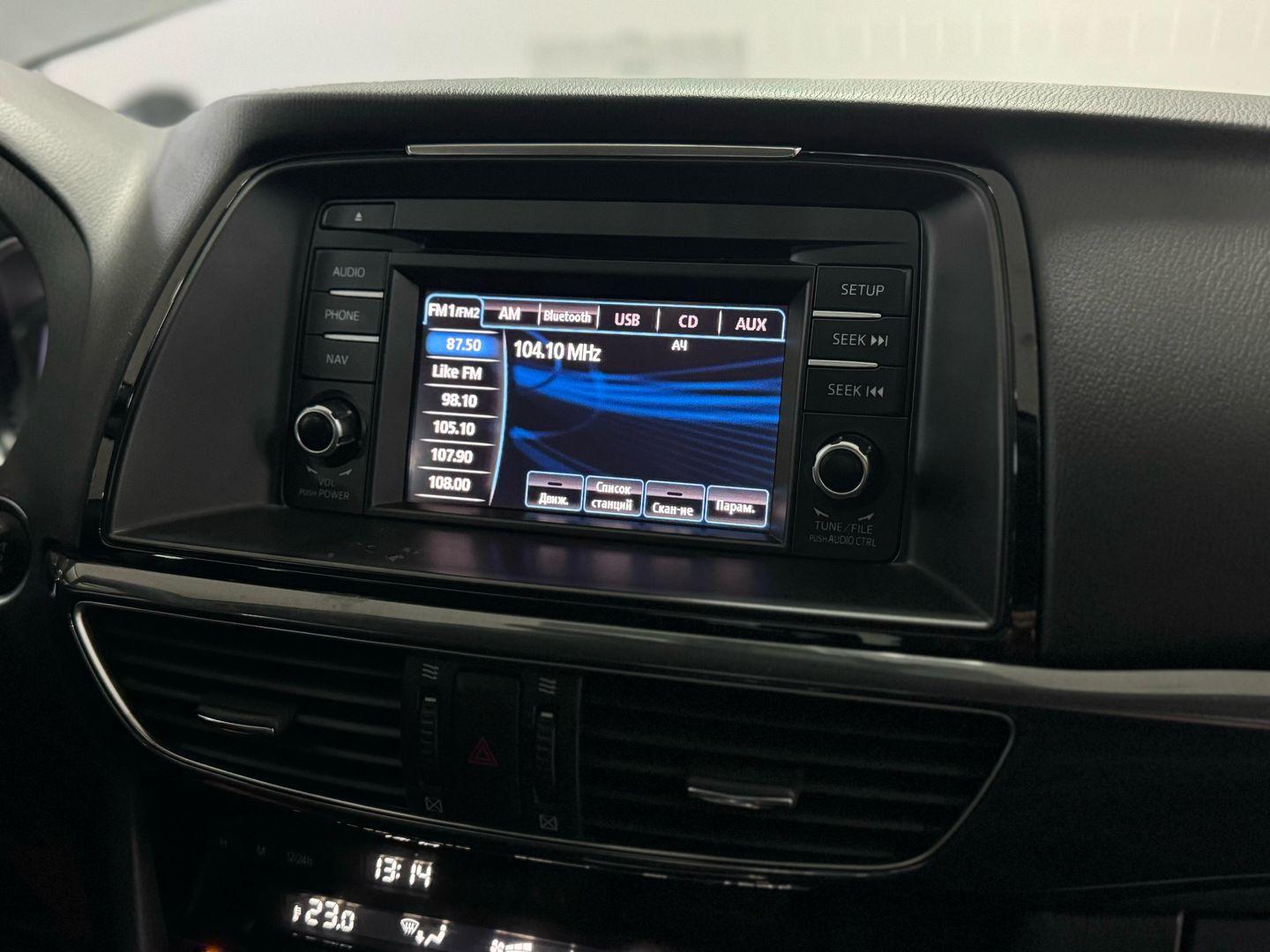 Mazda 6