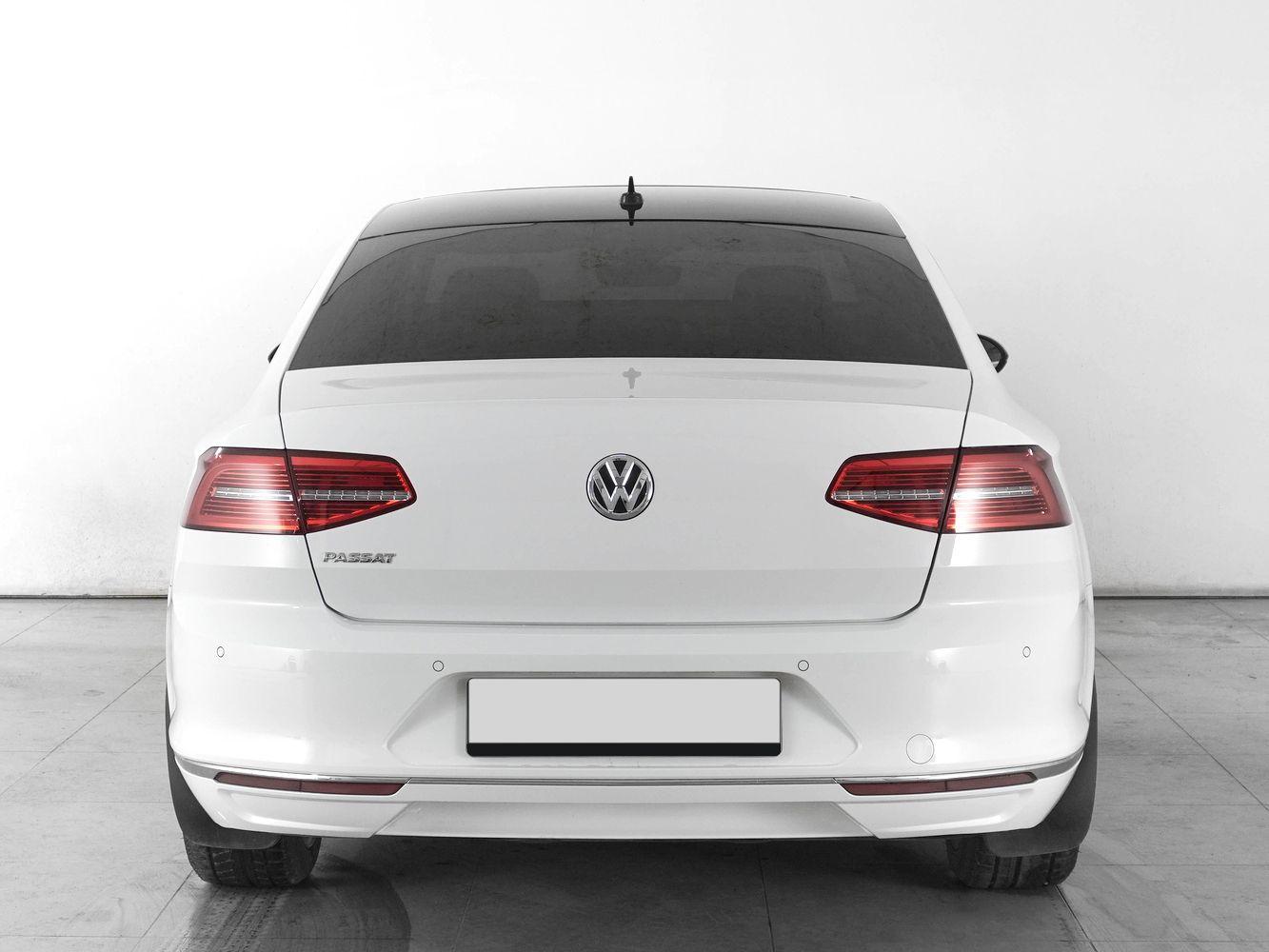 Volkswagen Passat, 2020