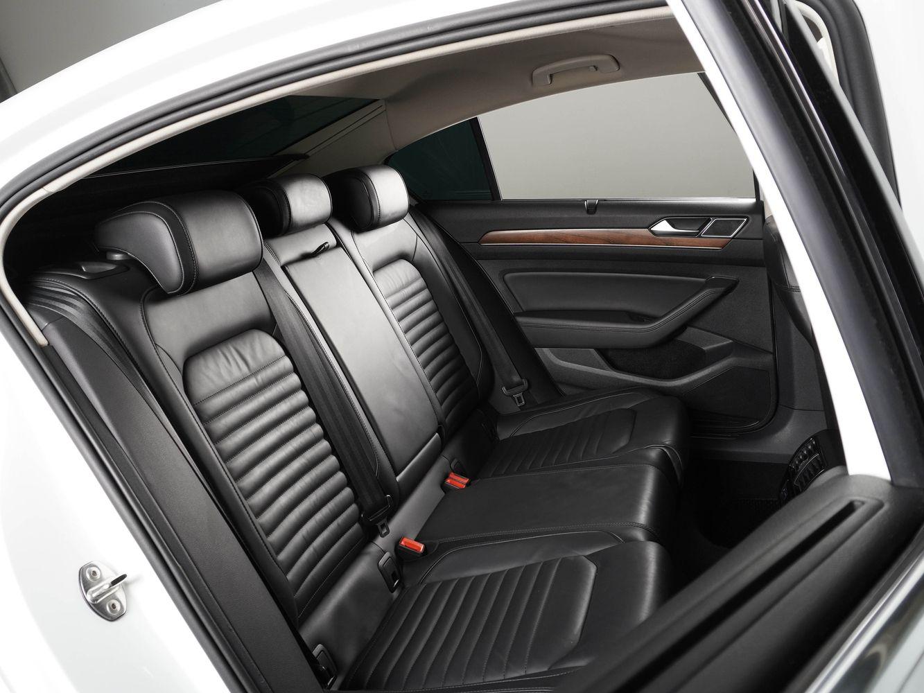 Volkswagen Passat, 2020