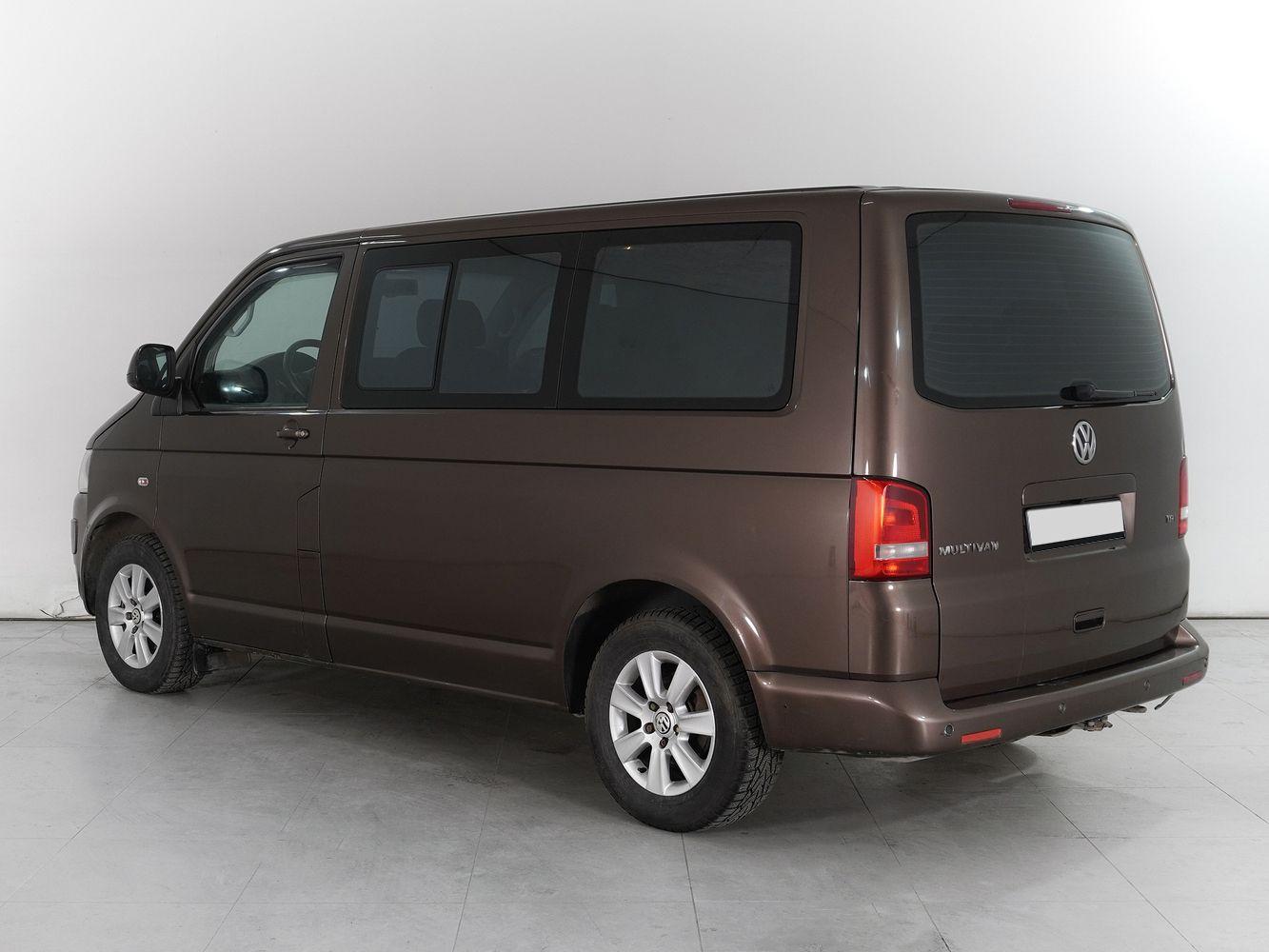 Volkswagen Multivan, 2013