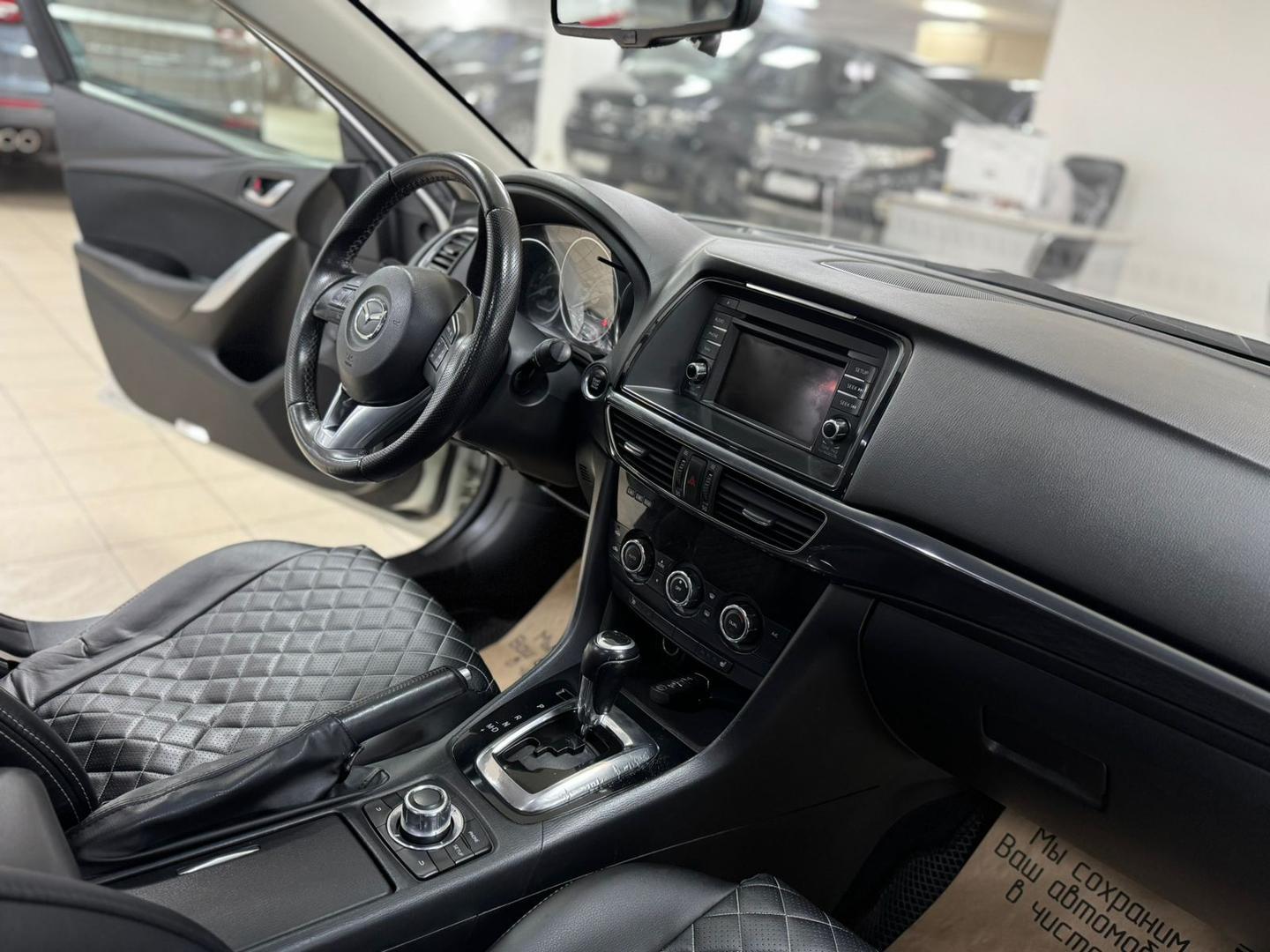 Mazda 6