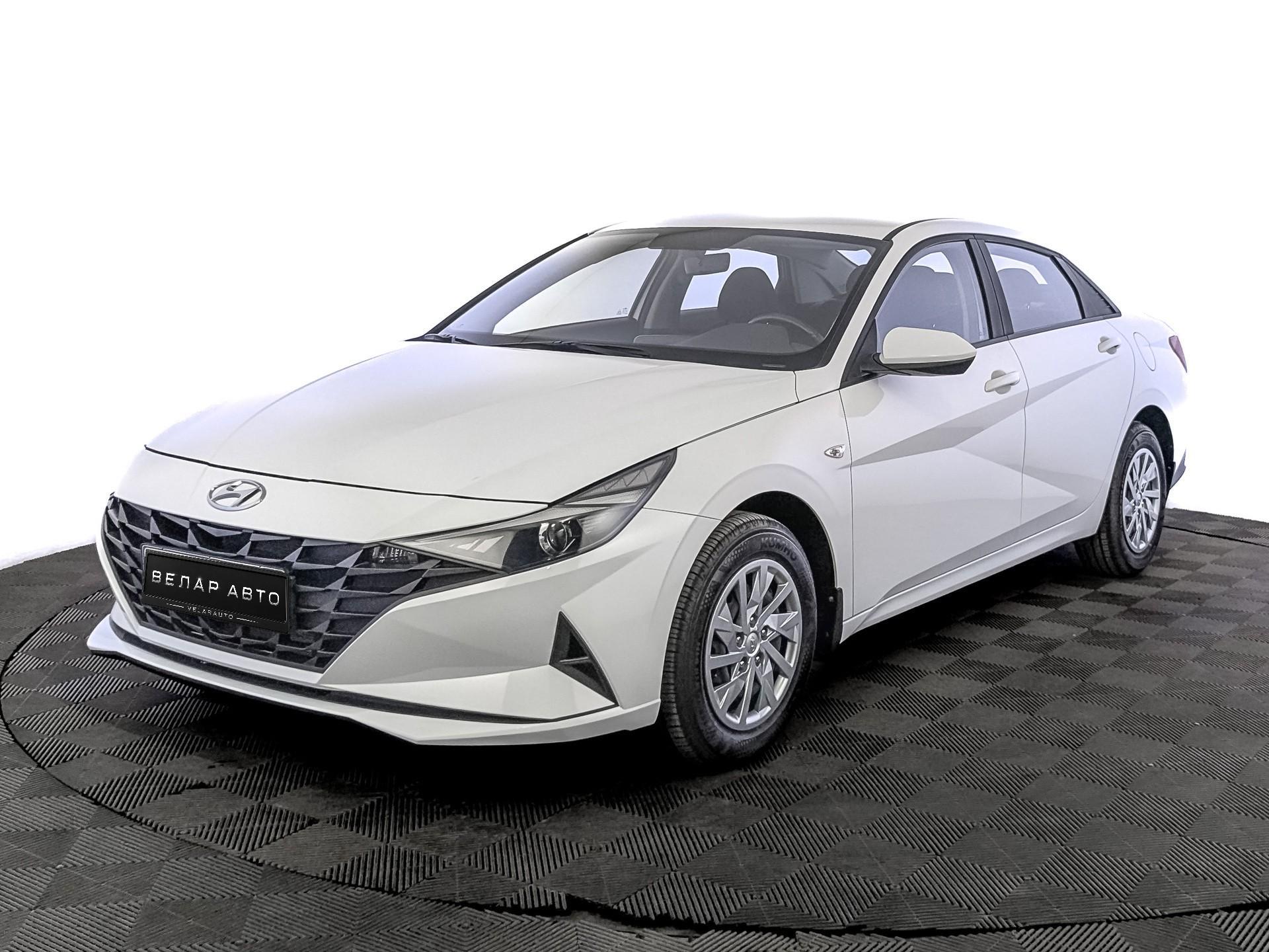 Hyundai Elantra 2022