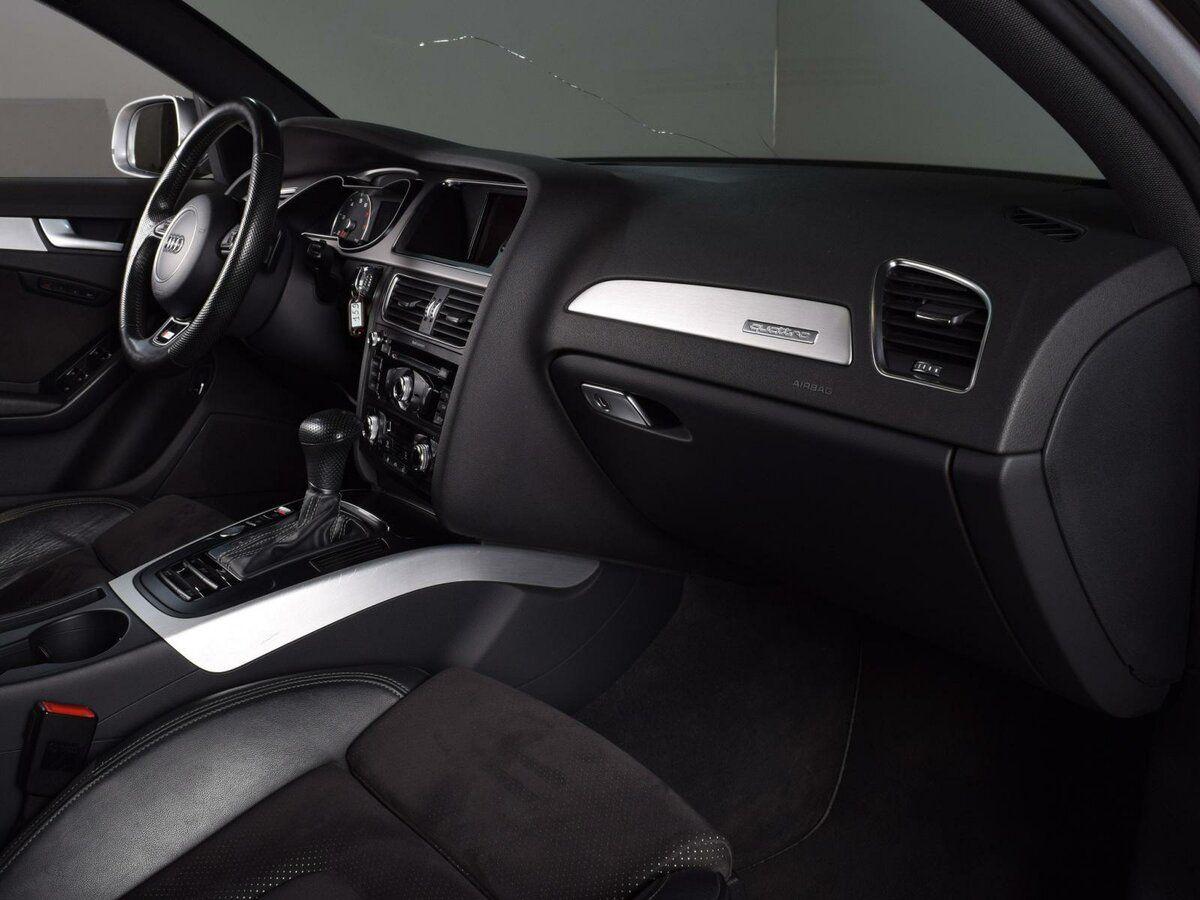 Audi A4, 2015