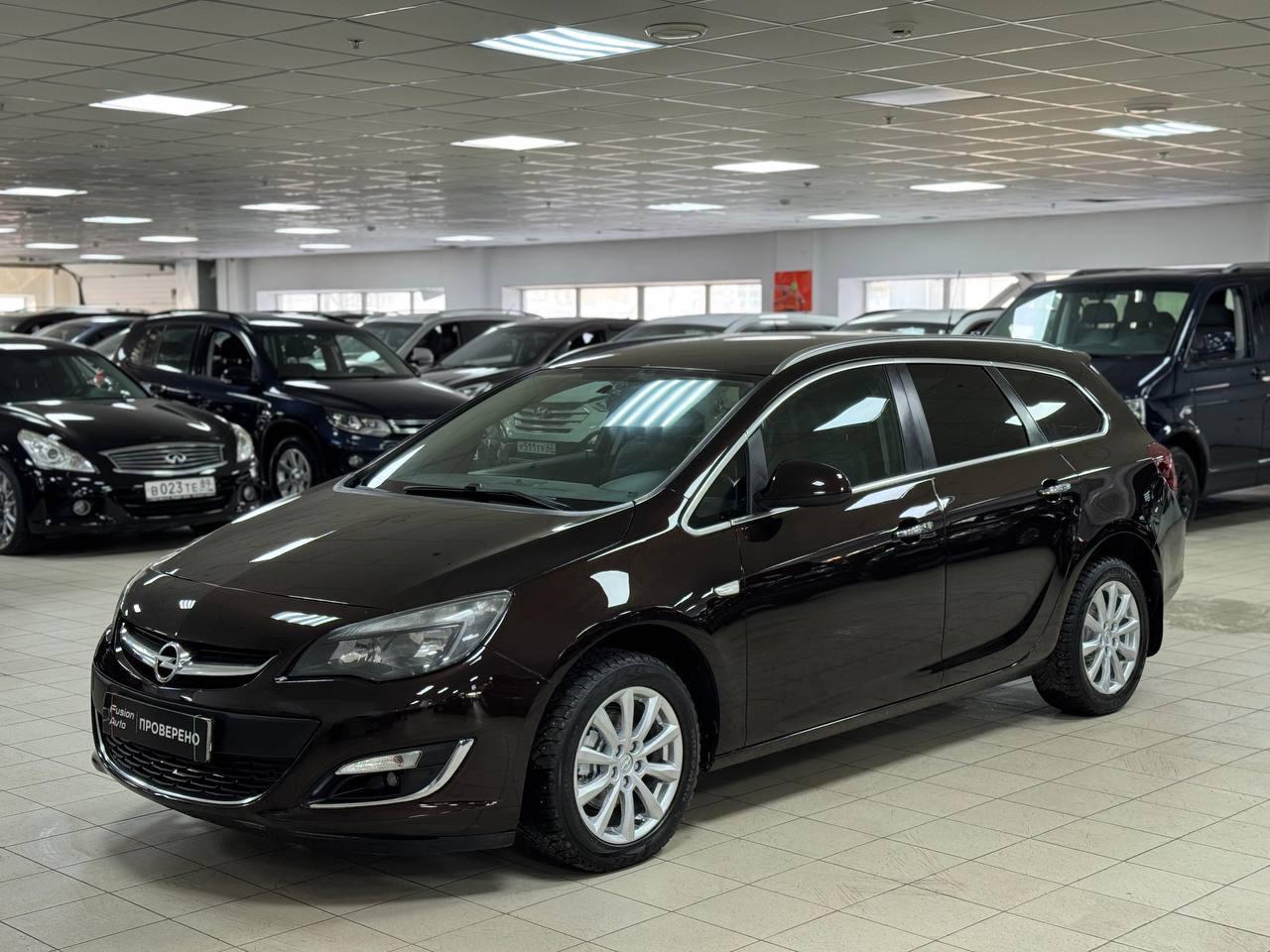 Opel Astra 2013