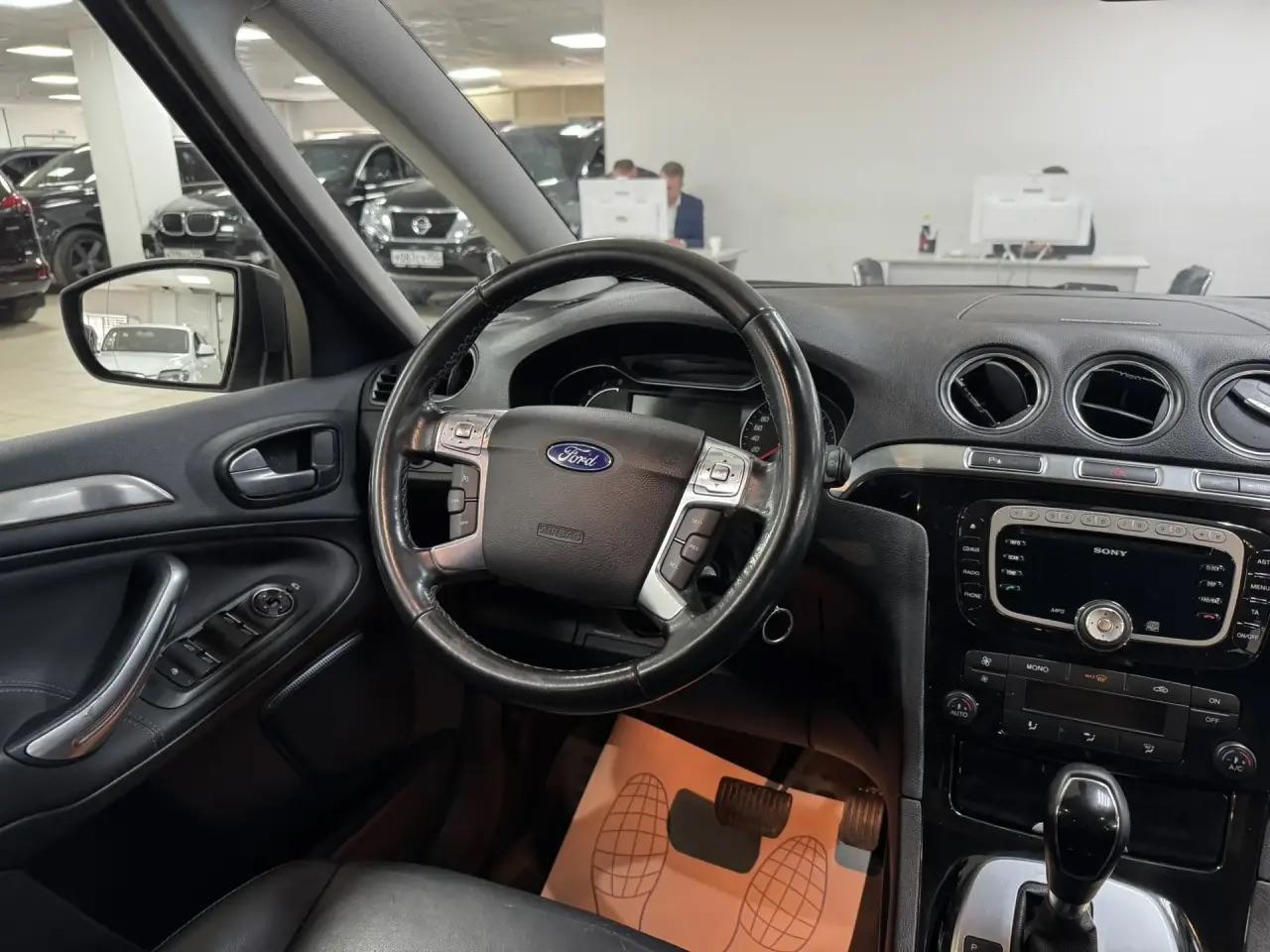 Ford S-MAX