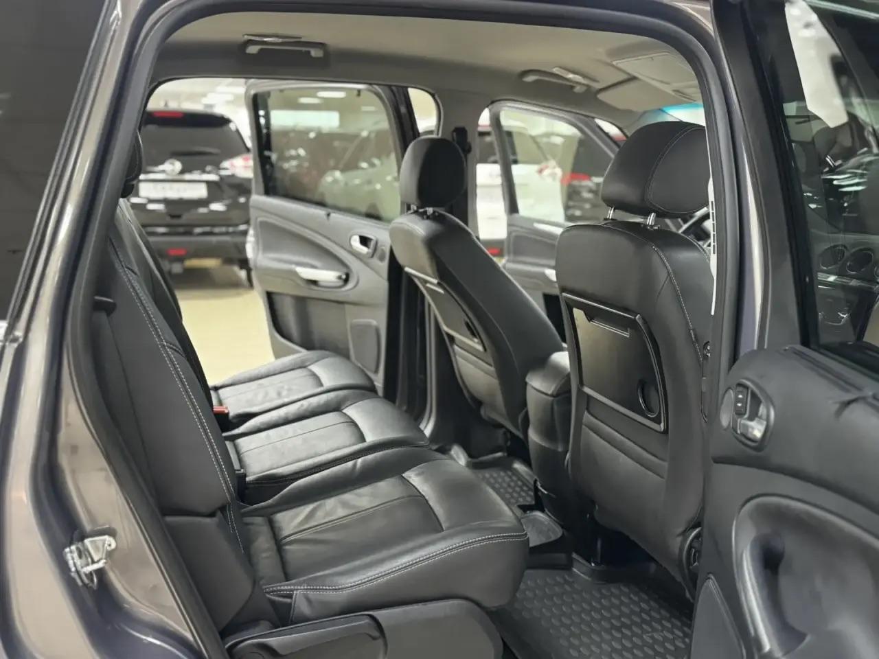 Ford S-MAX