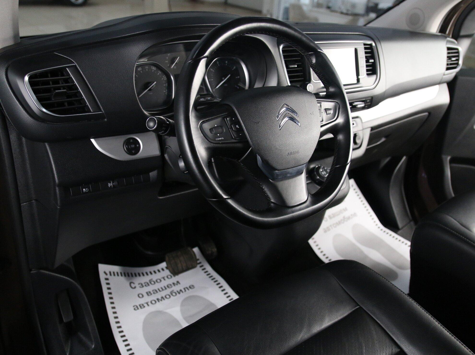 фото автомобиля 7