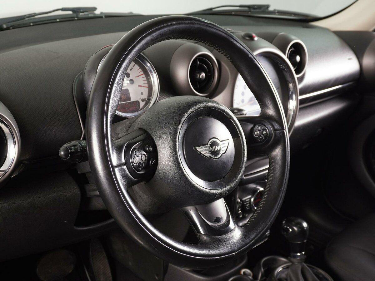 Mini Countryman, 2011