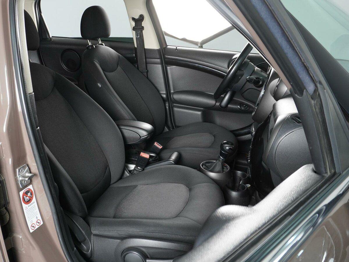 Mini Countryman, 2011