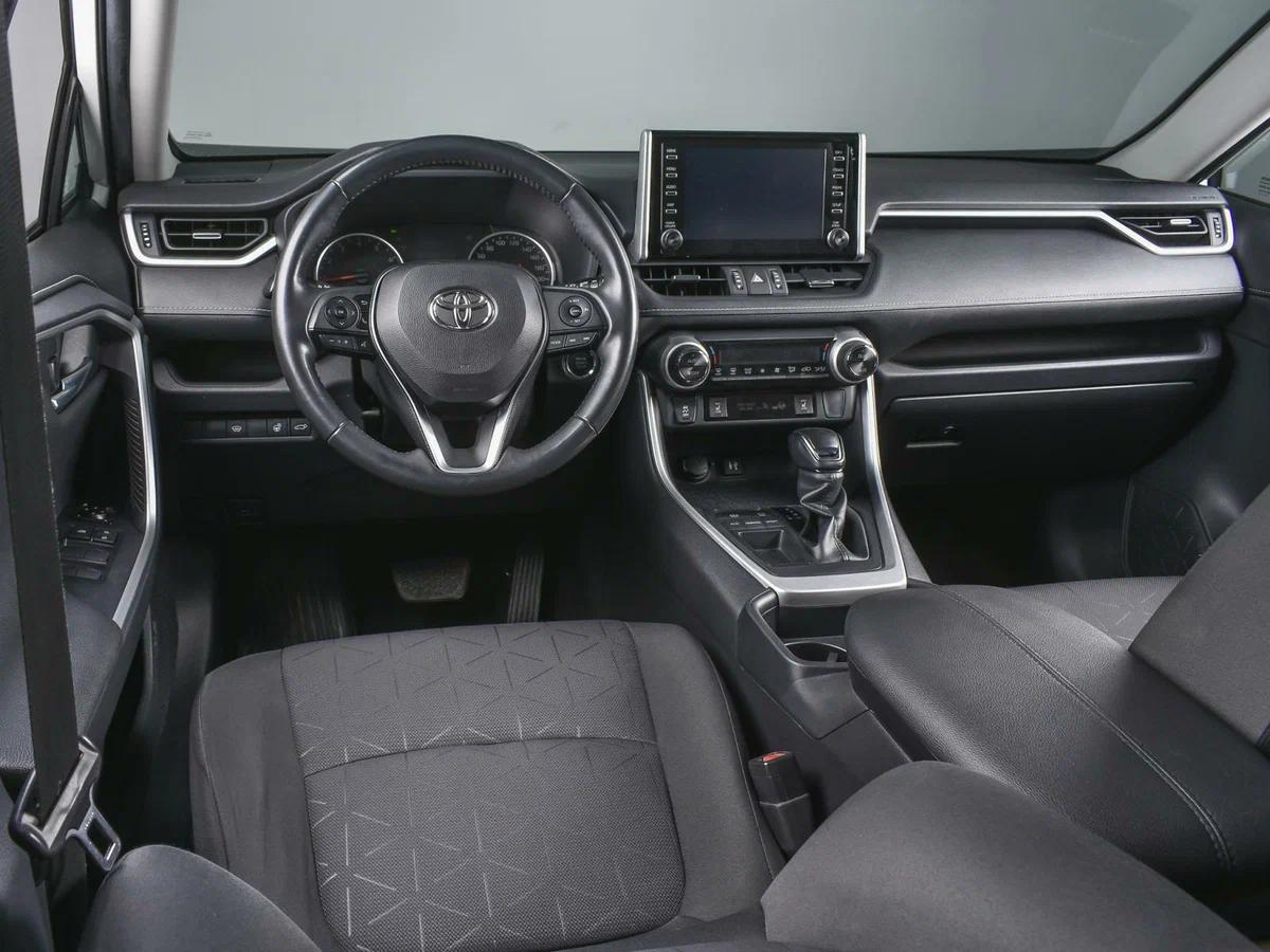 Toyota RAV4, 2019