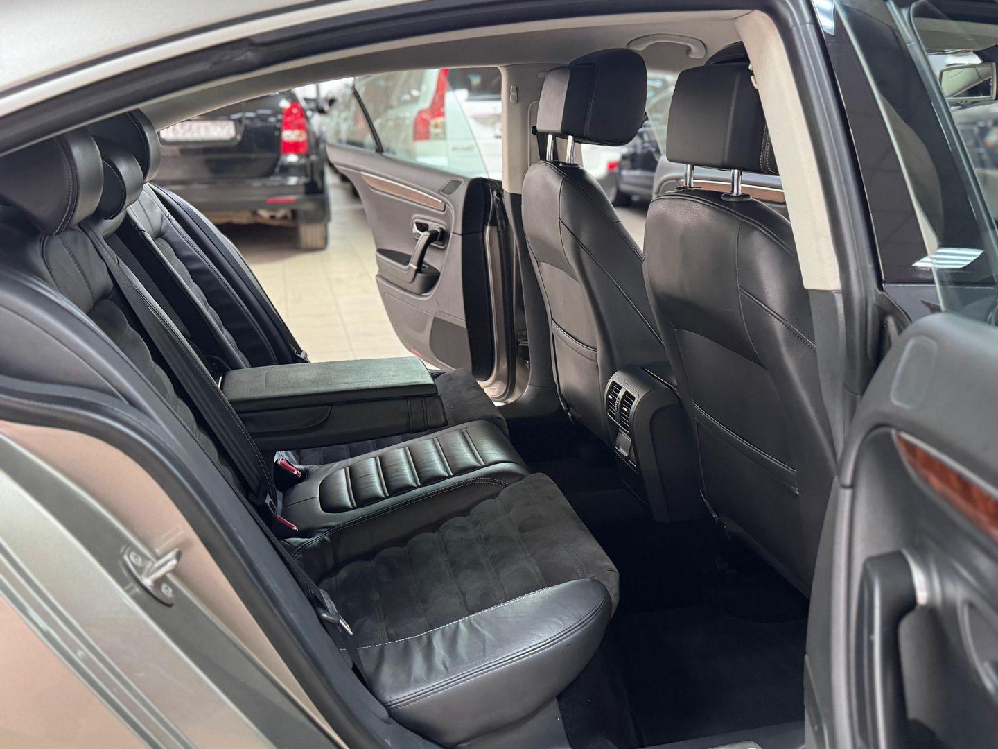 Volkswagen Passat CC