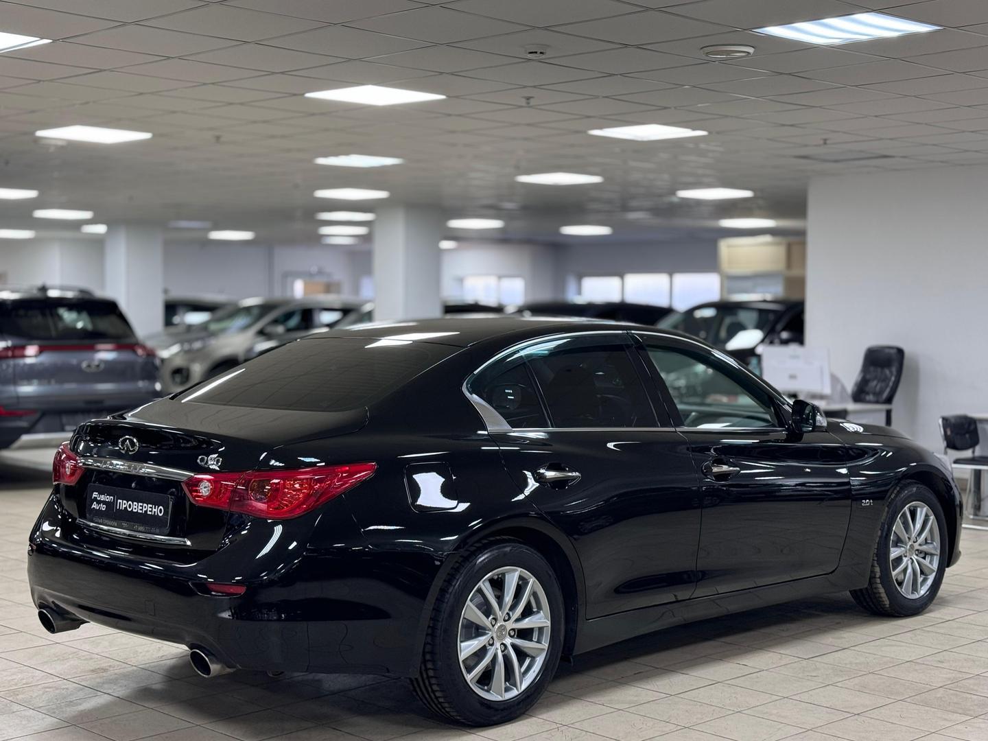 Infiniti Q50