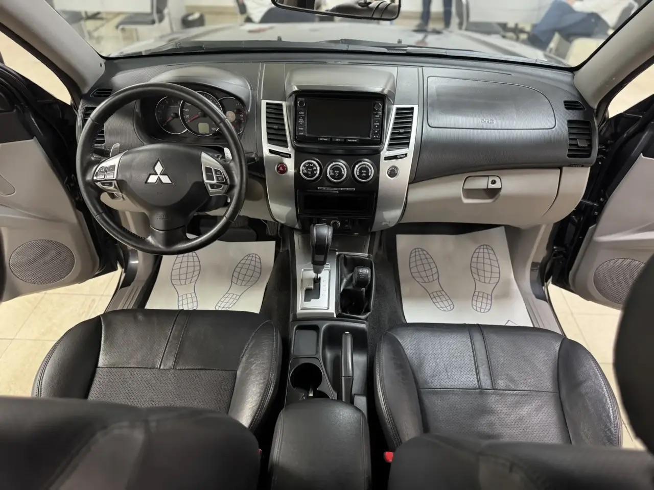 Mitsubishi Pajero Sport