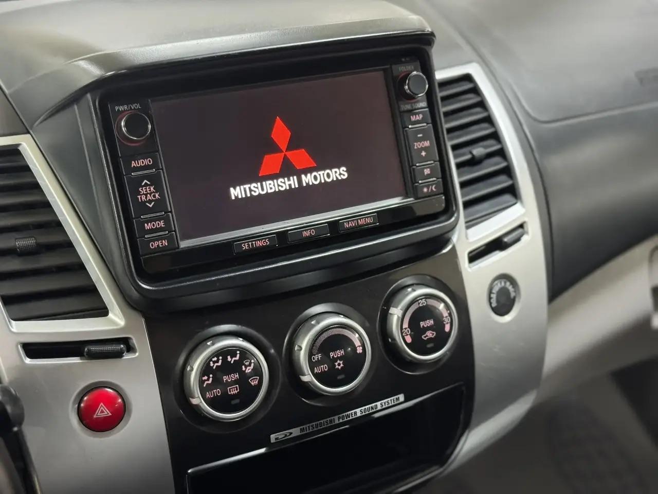 Mitsubishi Pajero Sport