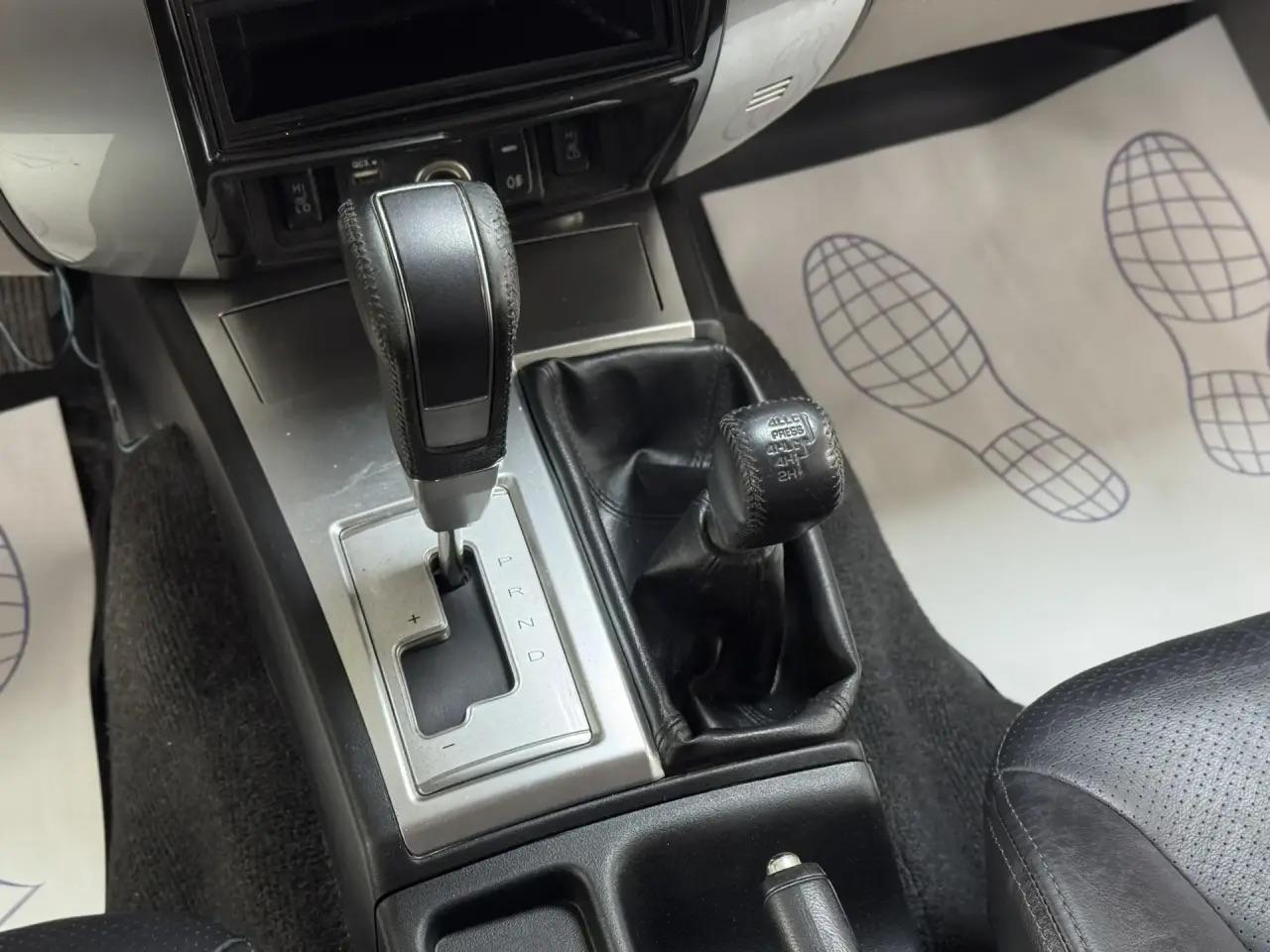 Mitsubishi Pajero Sport