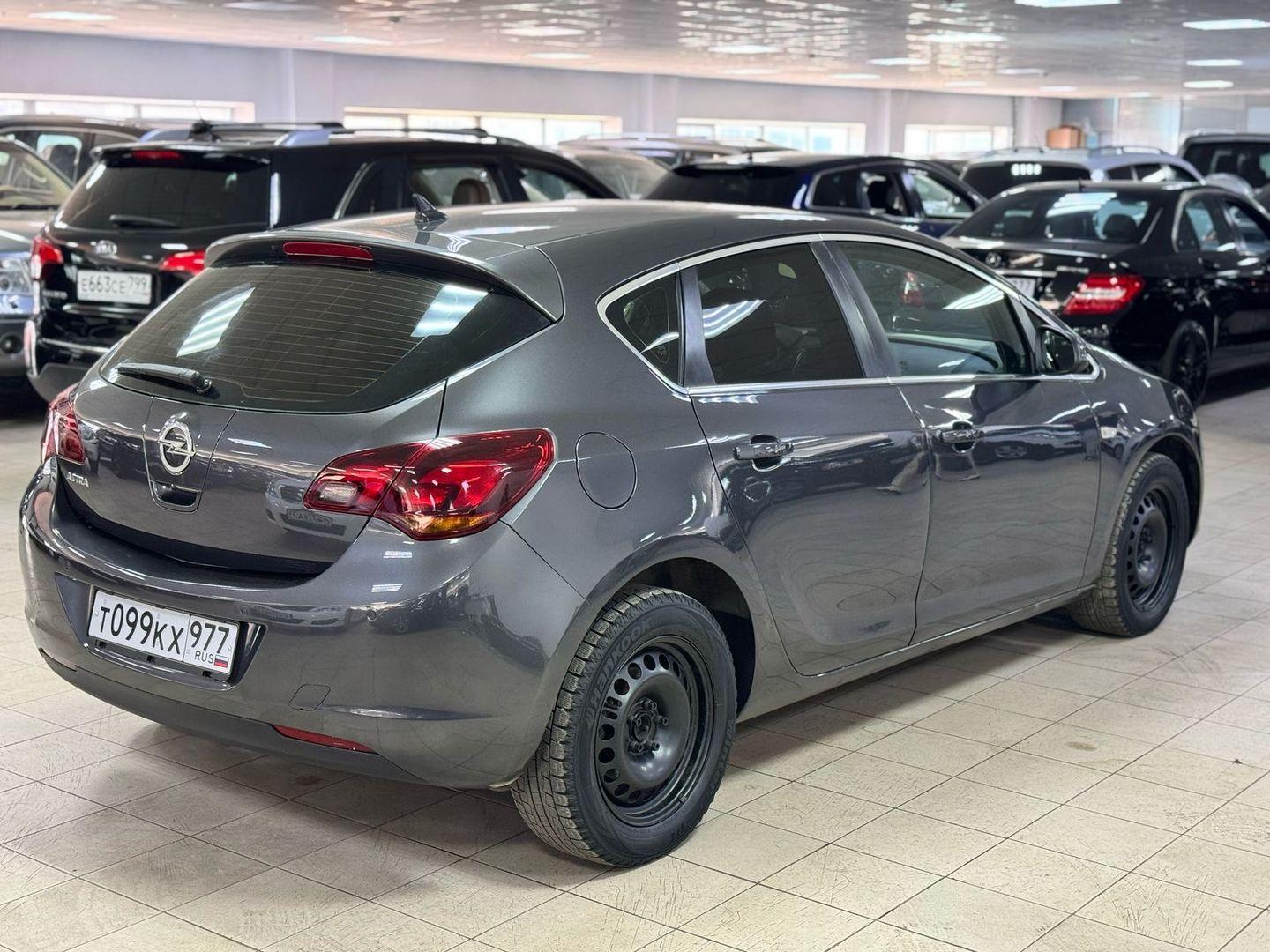 Opel Astra