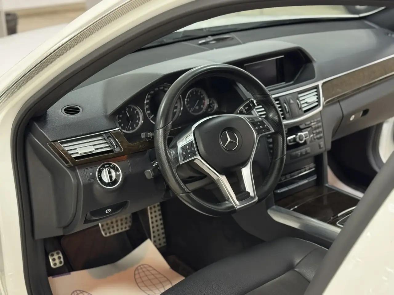 Mercedes-Benz E-Класс