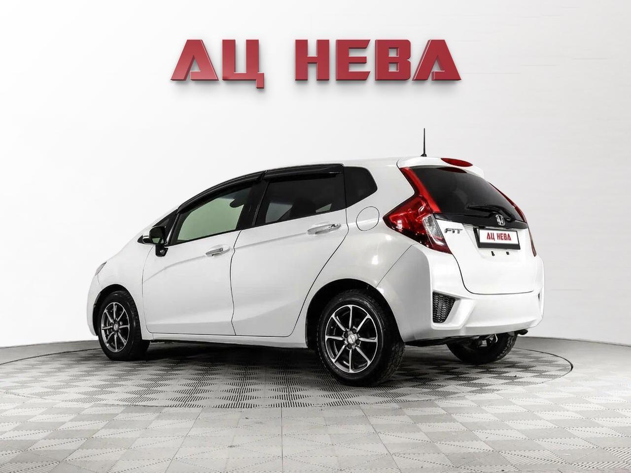 фото автомобиля 3