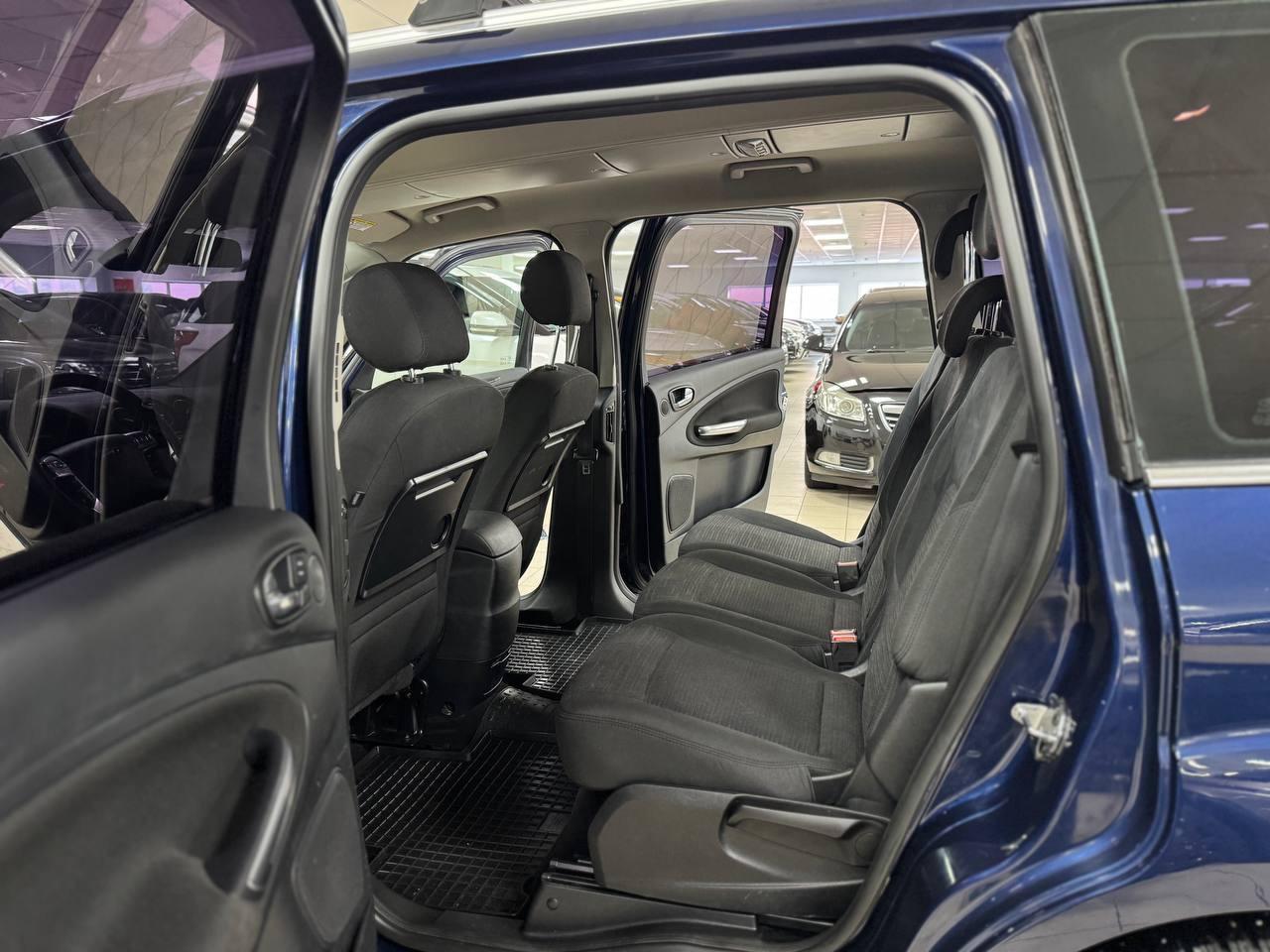 Ford Galaxy