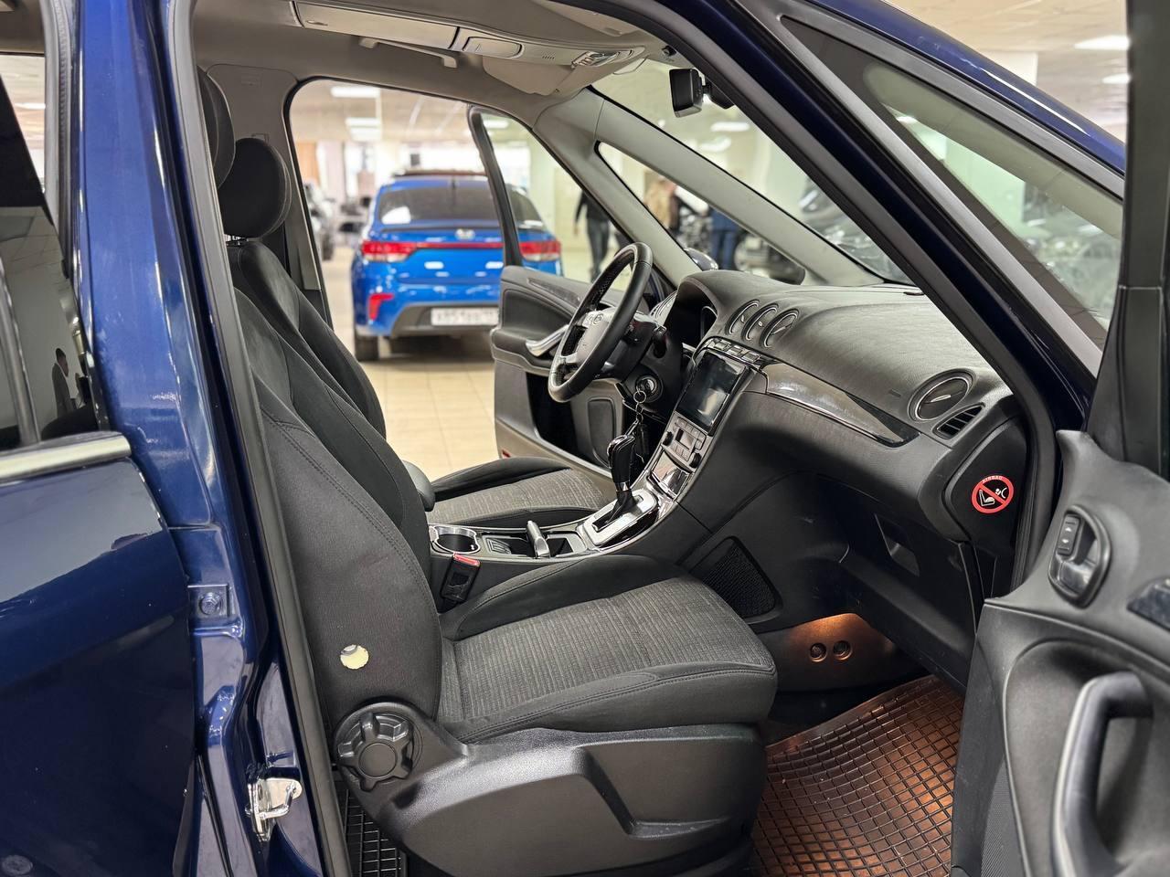 Ford Galaxy