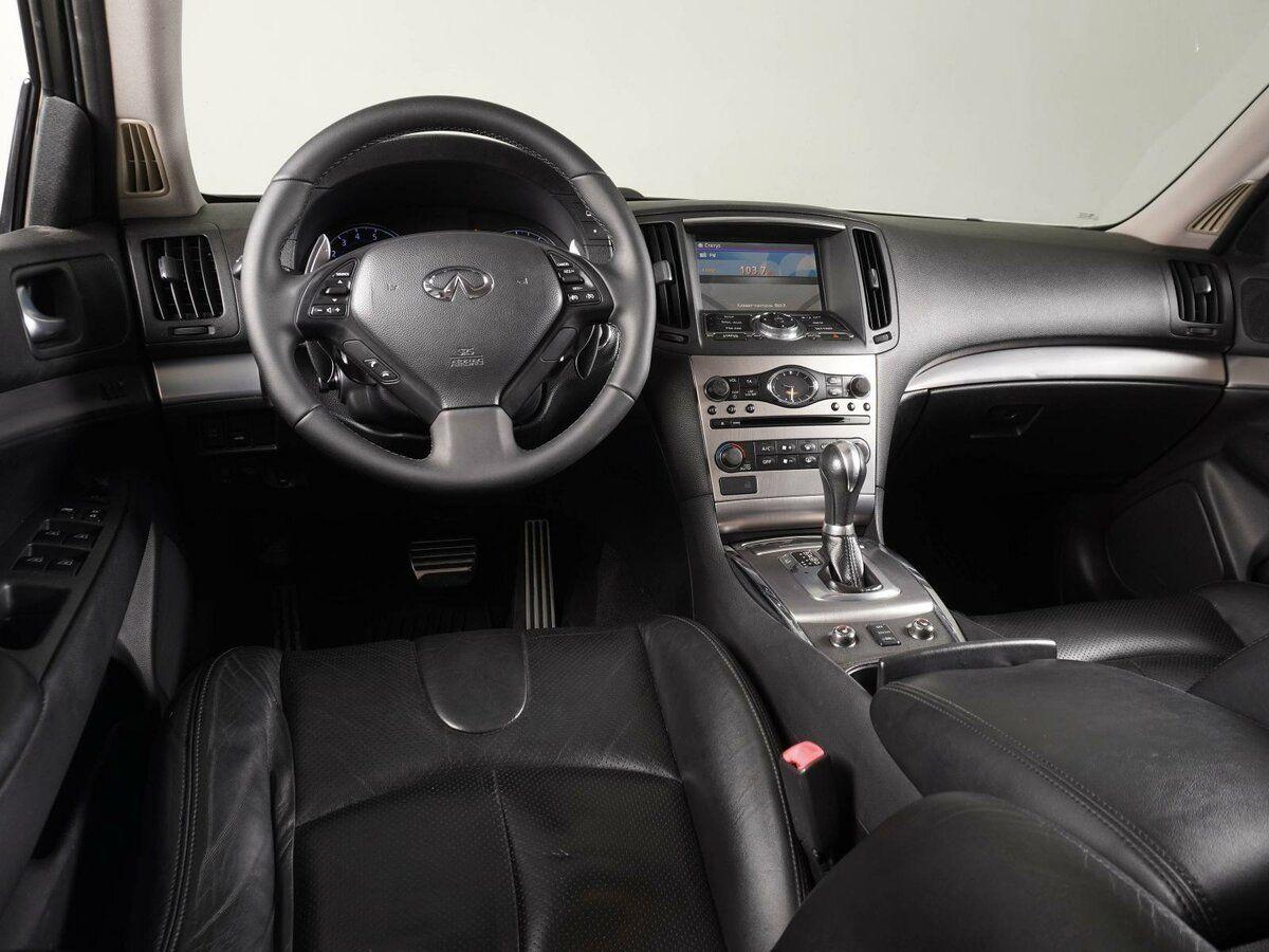 Infiniti G, 2013