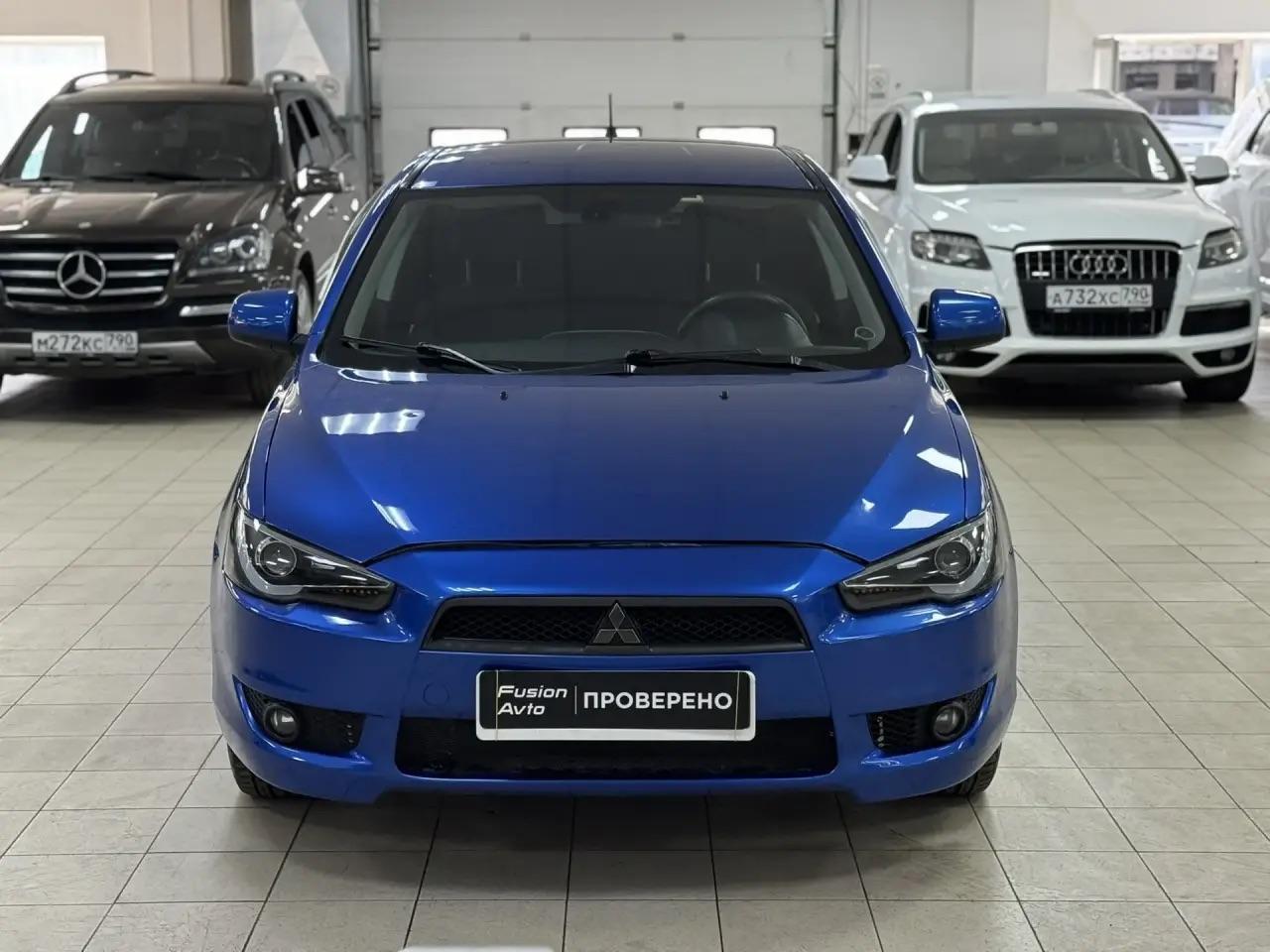 Mitsubishi Lancer