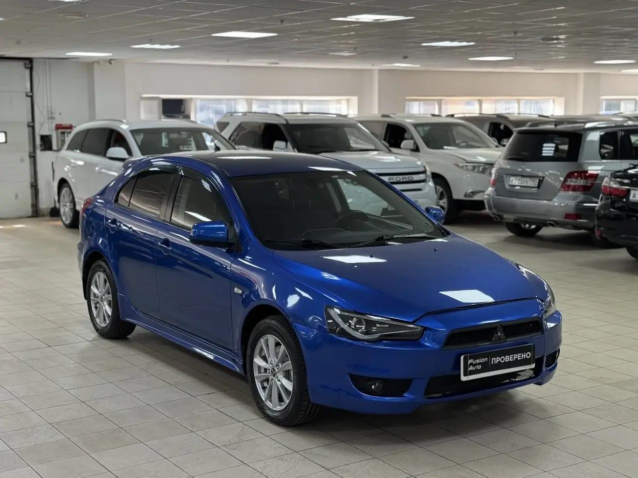 Mitsubishi Lancer