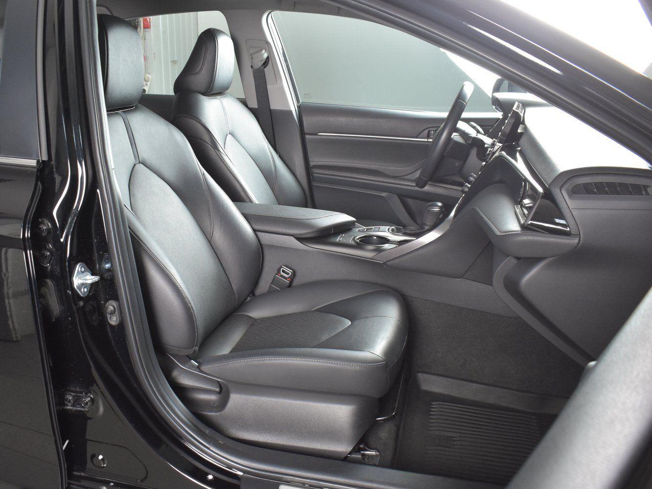 Toyota Camry, 2022