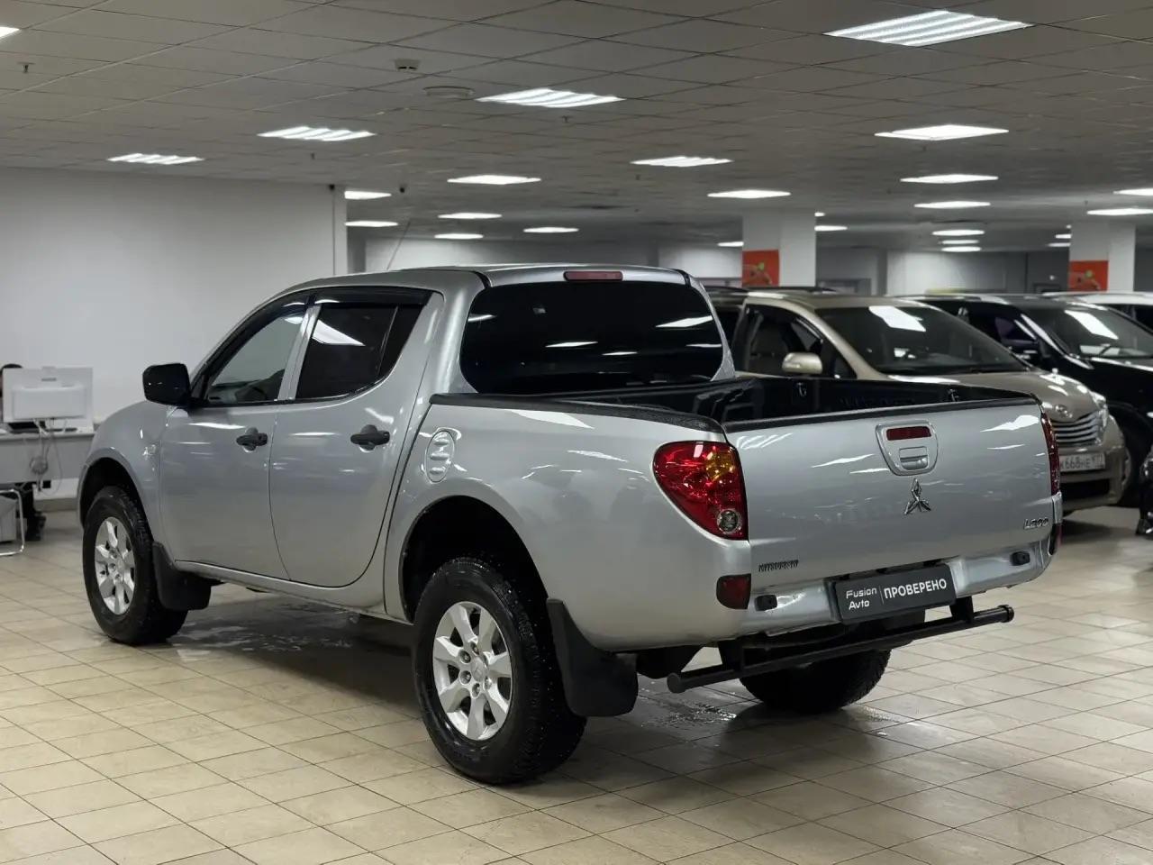 Mitsubishi L200