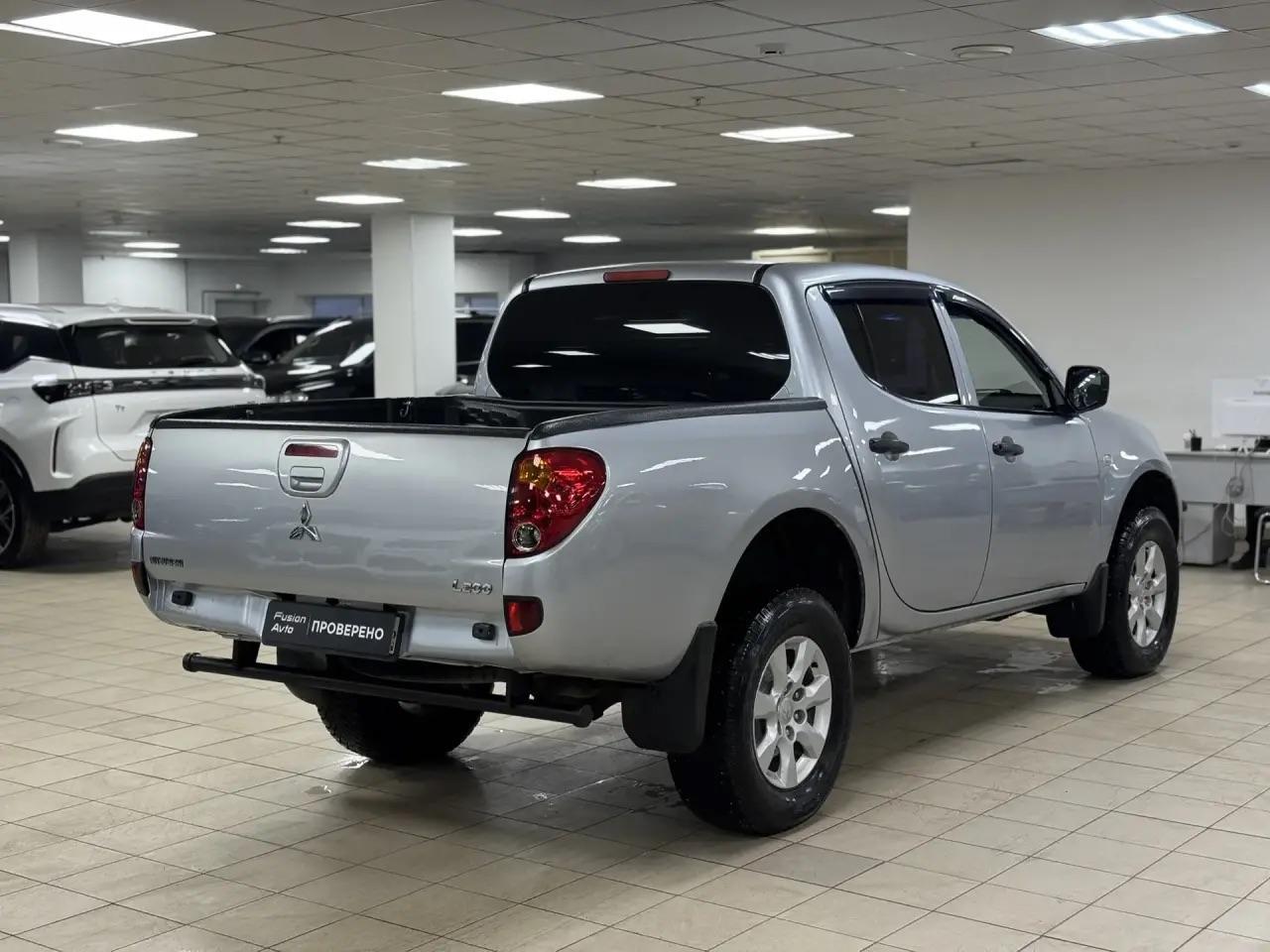 Mitsubishi L200