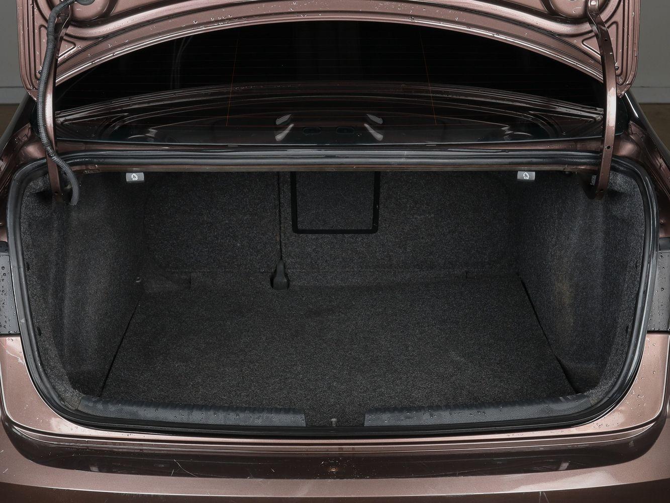 Volkswagen Jetta, 2015