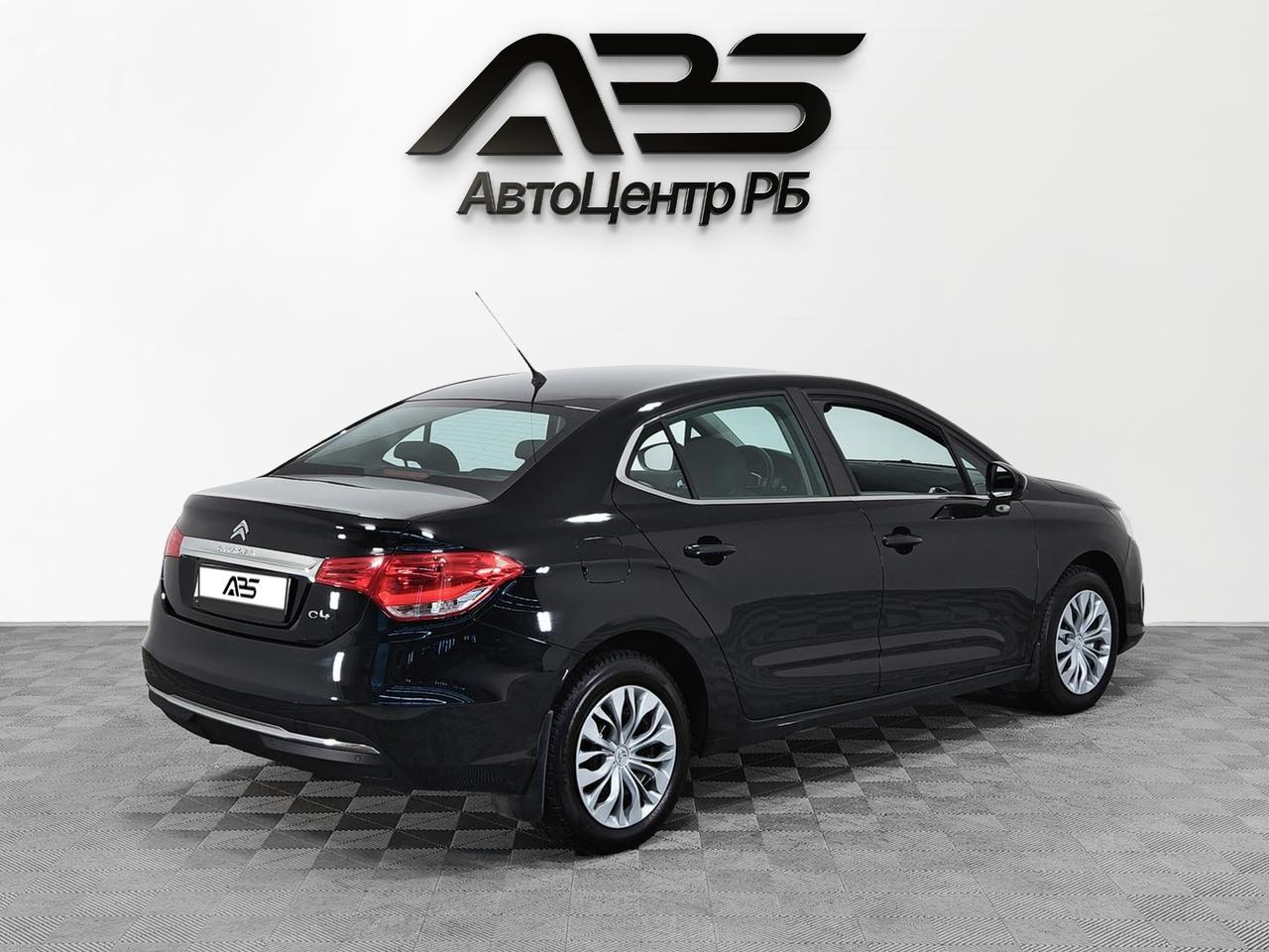фото автомобиля 1