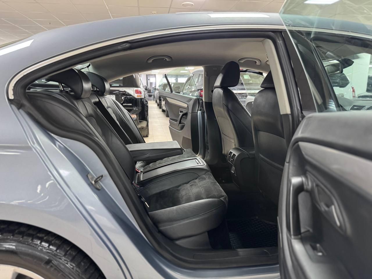 Volkswagen Passat CC
