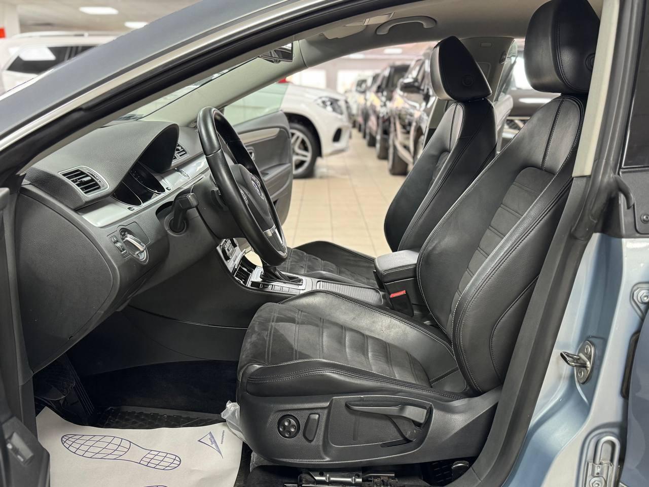 Volkswagen Passat CC