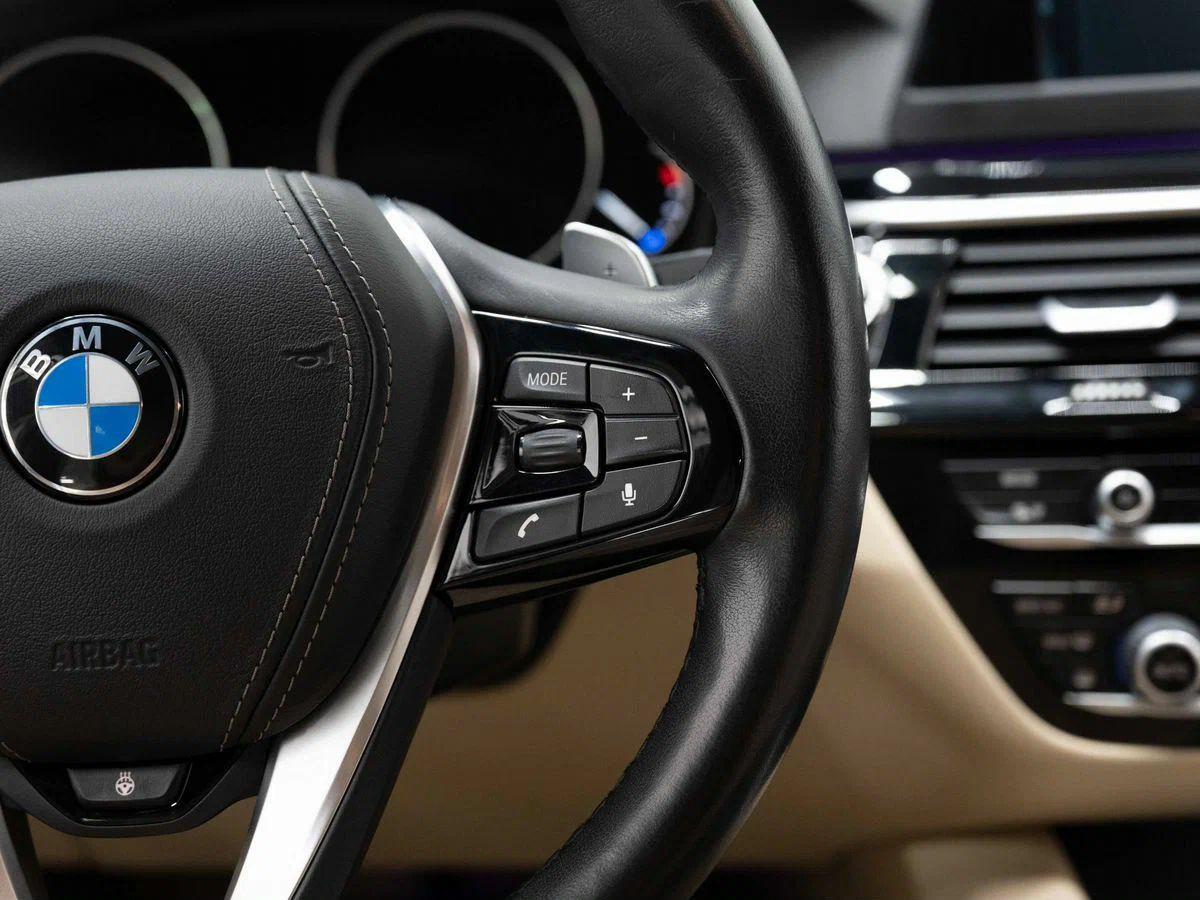 фото автомобиля 11