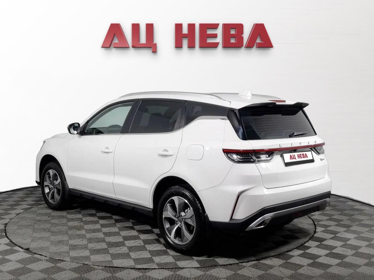 фото автомобиля 3
