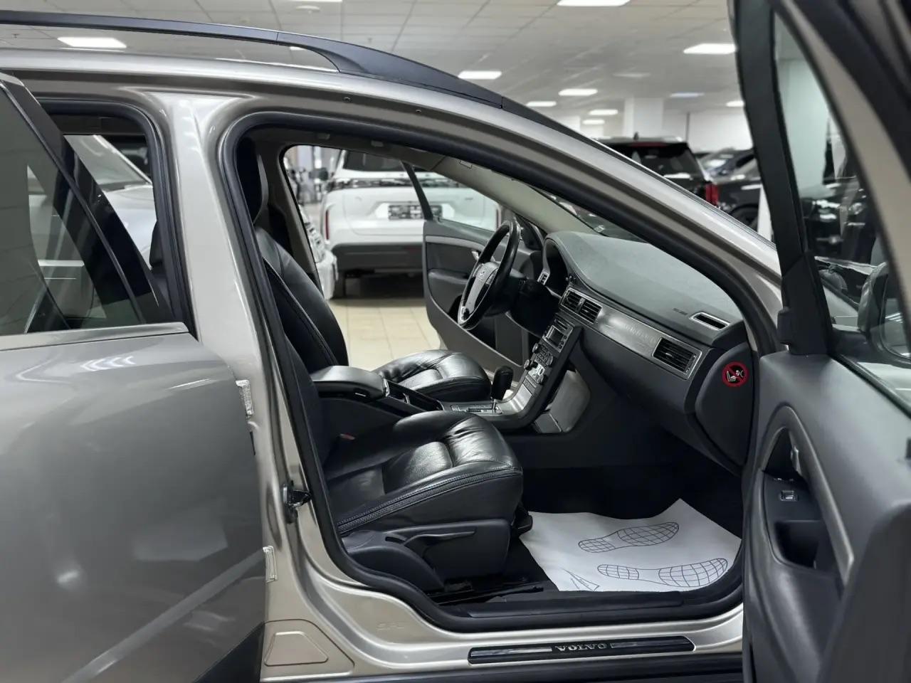 Volvo XC70