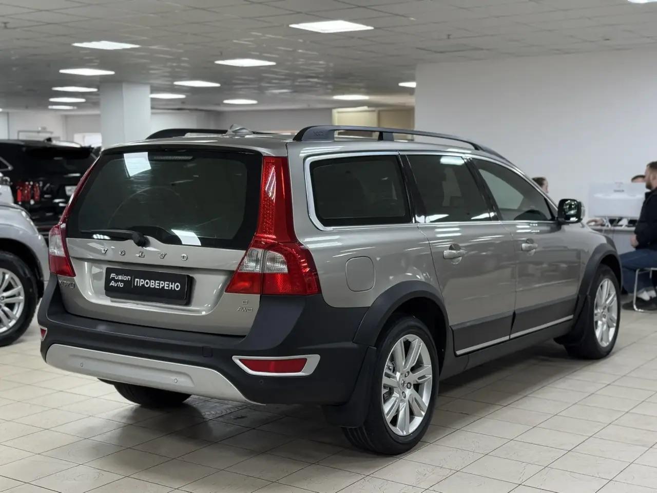 Volvo XC70