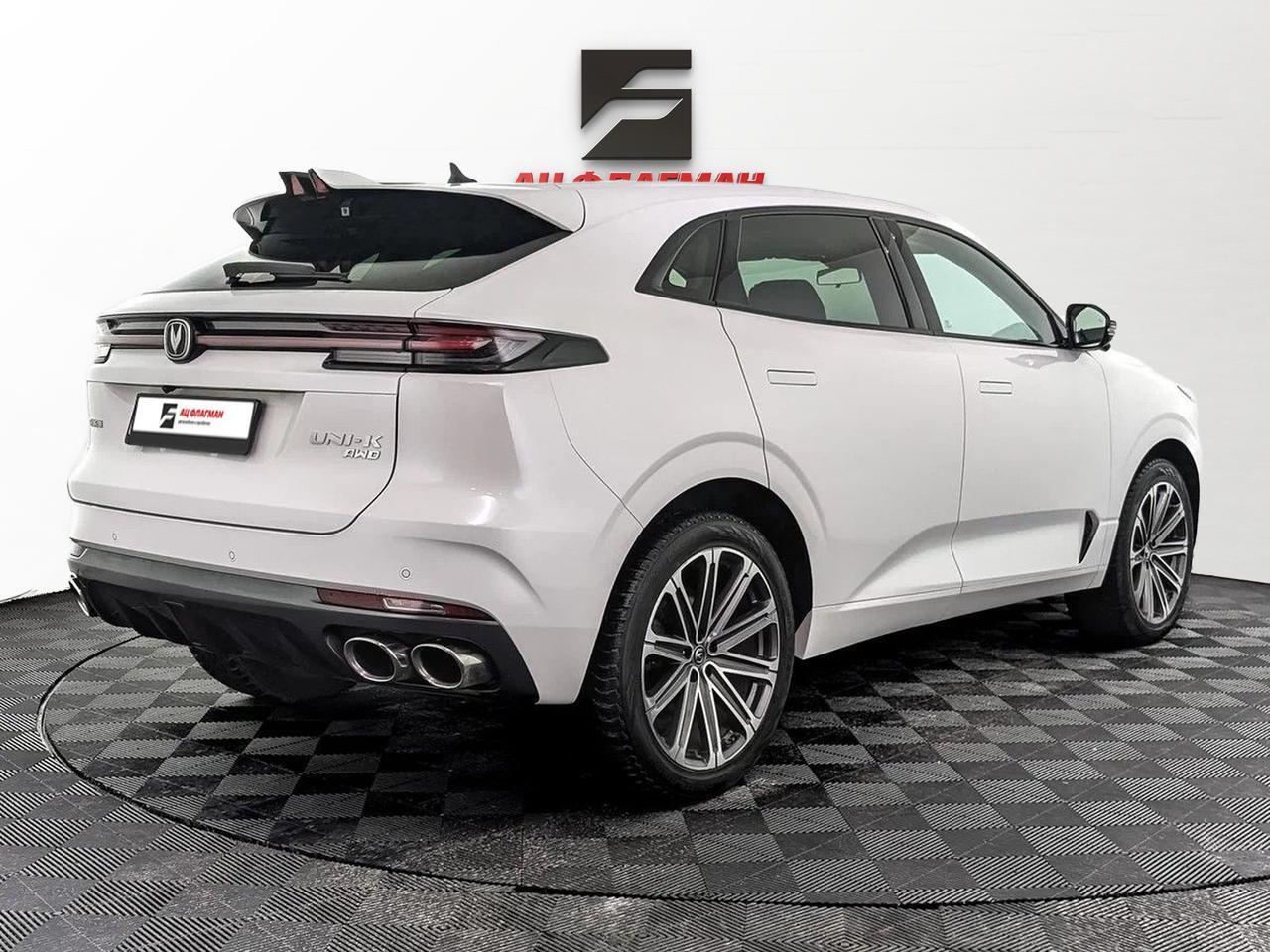 фото автомобиля 1