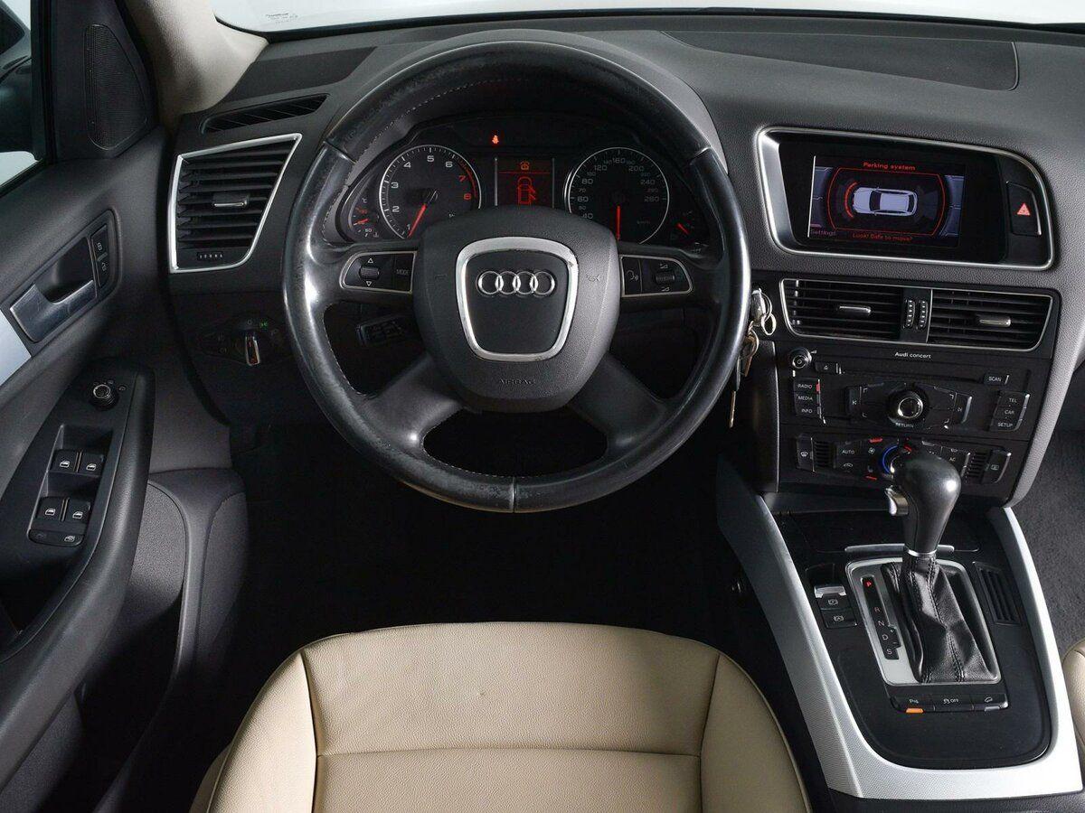 Audi Q5, 2011