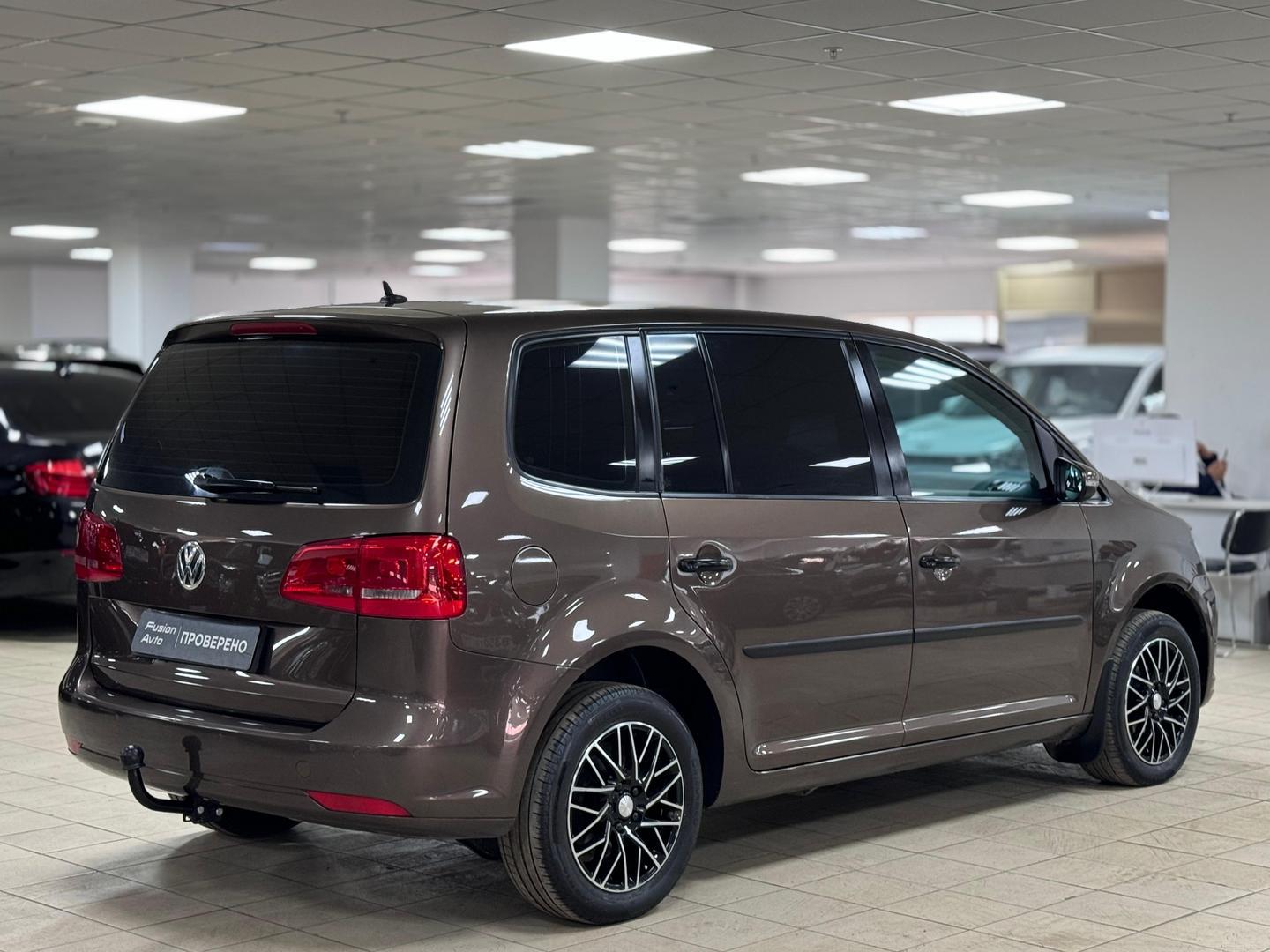 Volkswagen Touran
