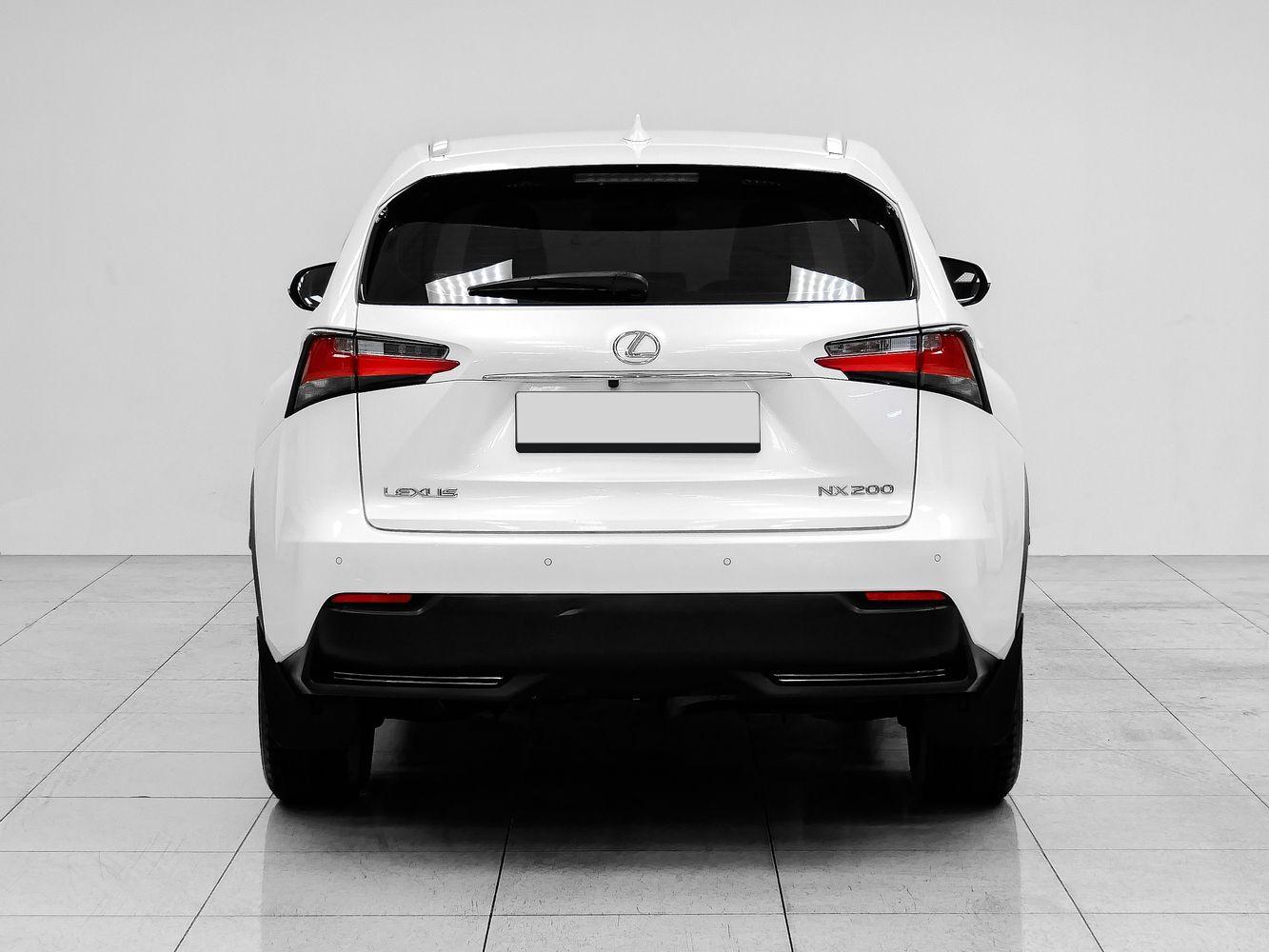 Lexus NX, 2016