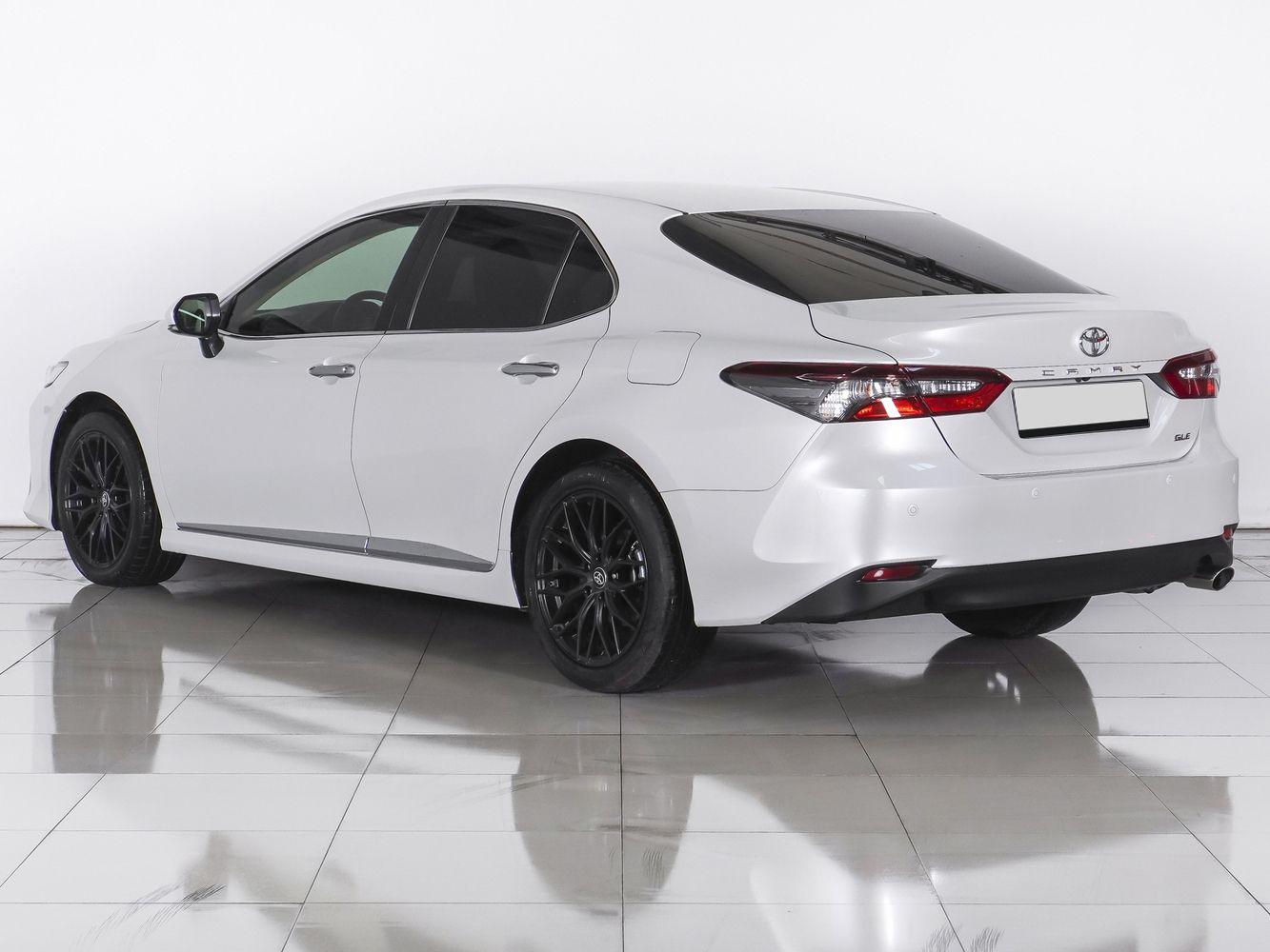Toyota Camry, 2022