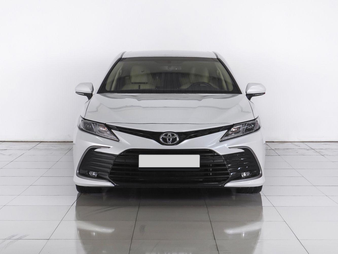 Toyota Camry, 2022