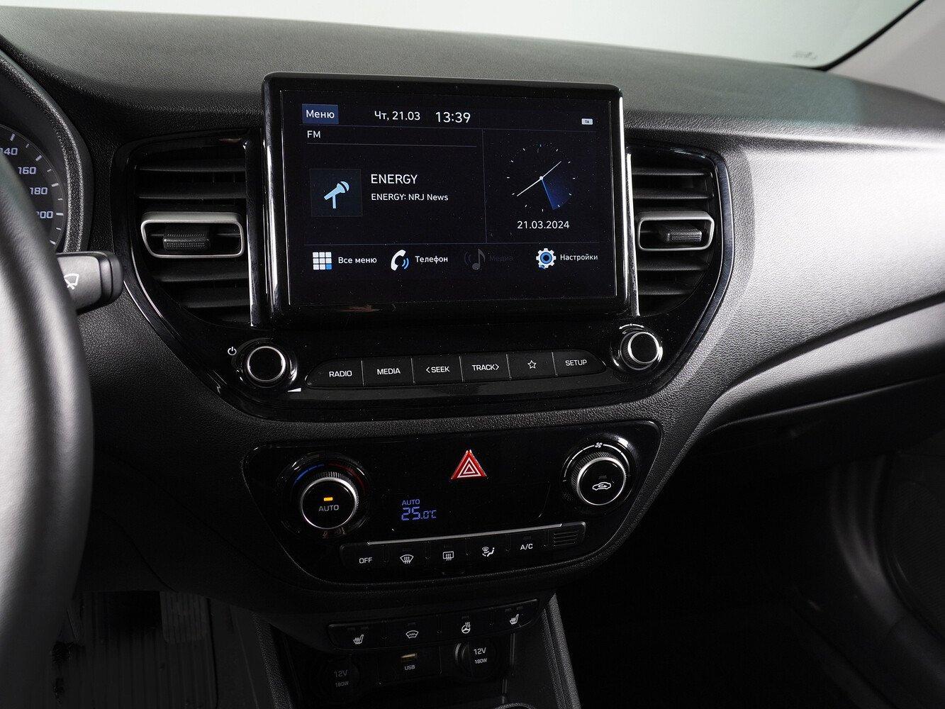 Hyundai Solaris, 2022