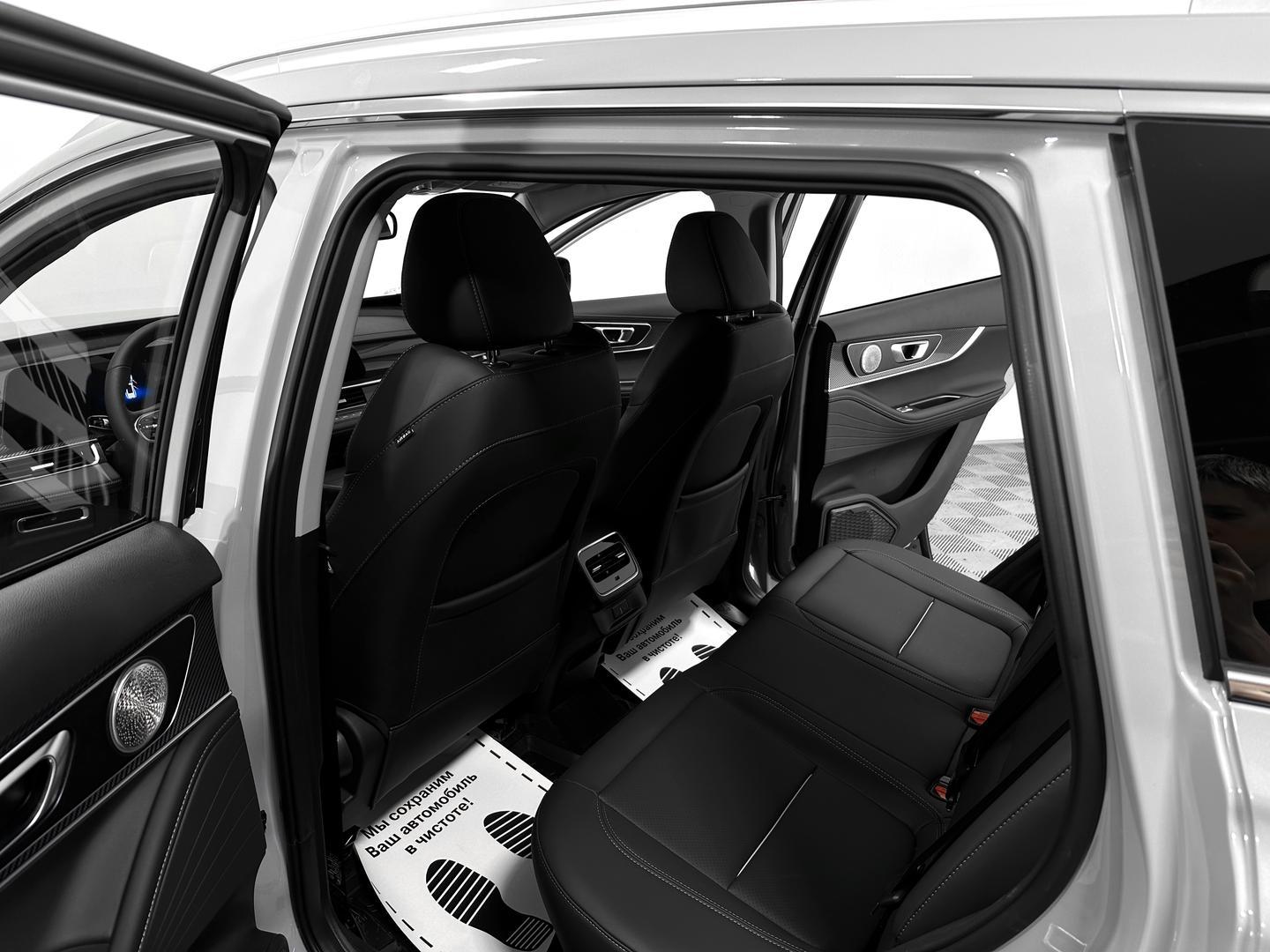 фото автомобиля 12