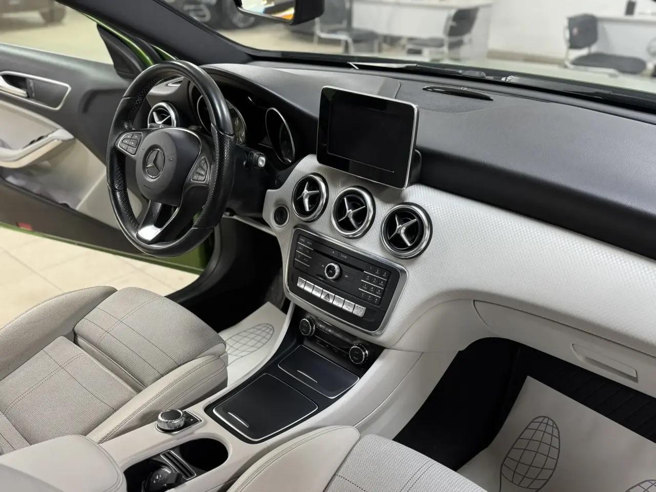 Mercedes-Benz A-Класс
