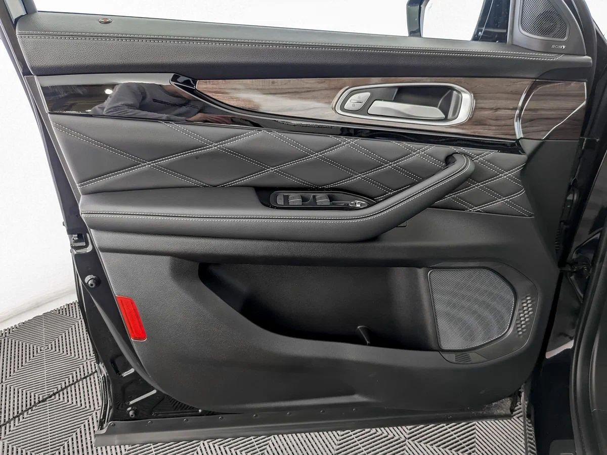 фото автомобиля 11