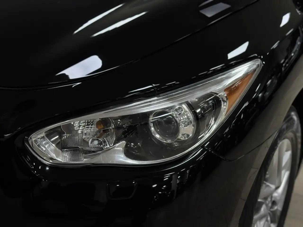 Infiniti JX