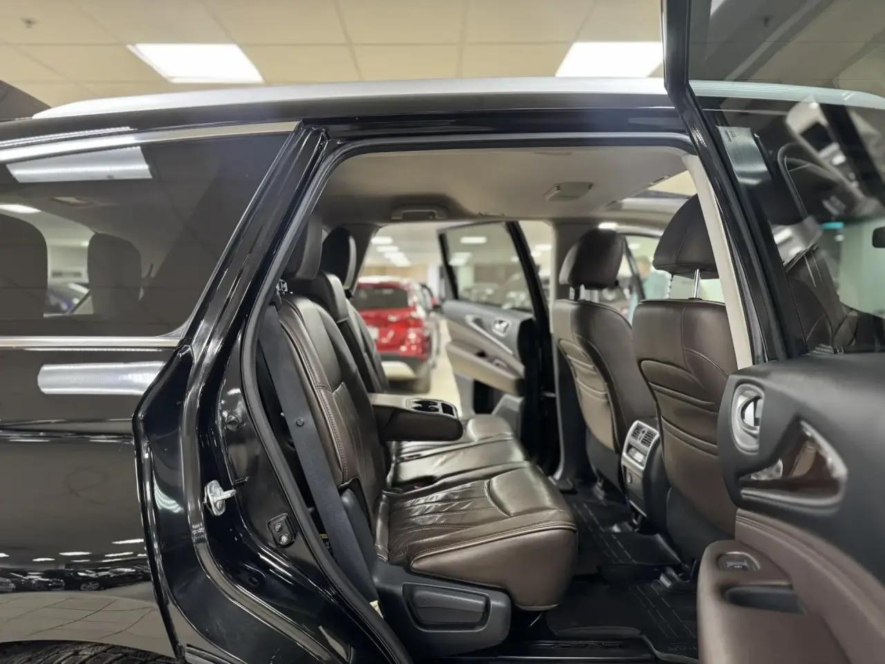 Infiniti JX